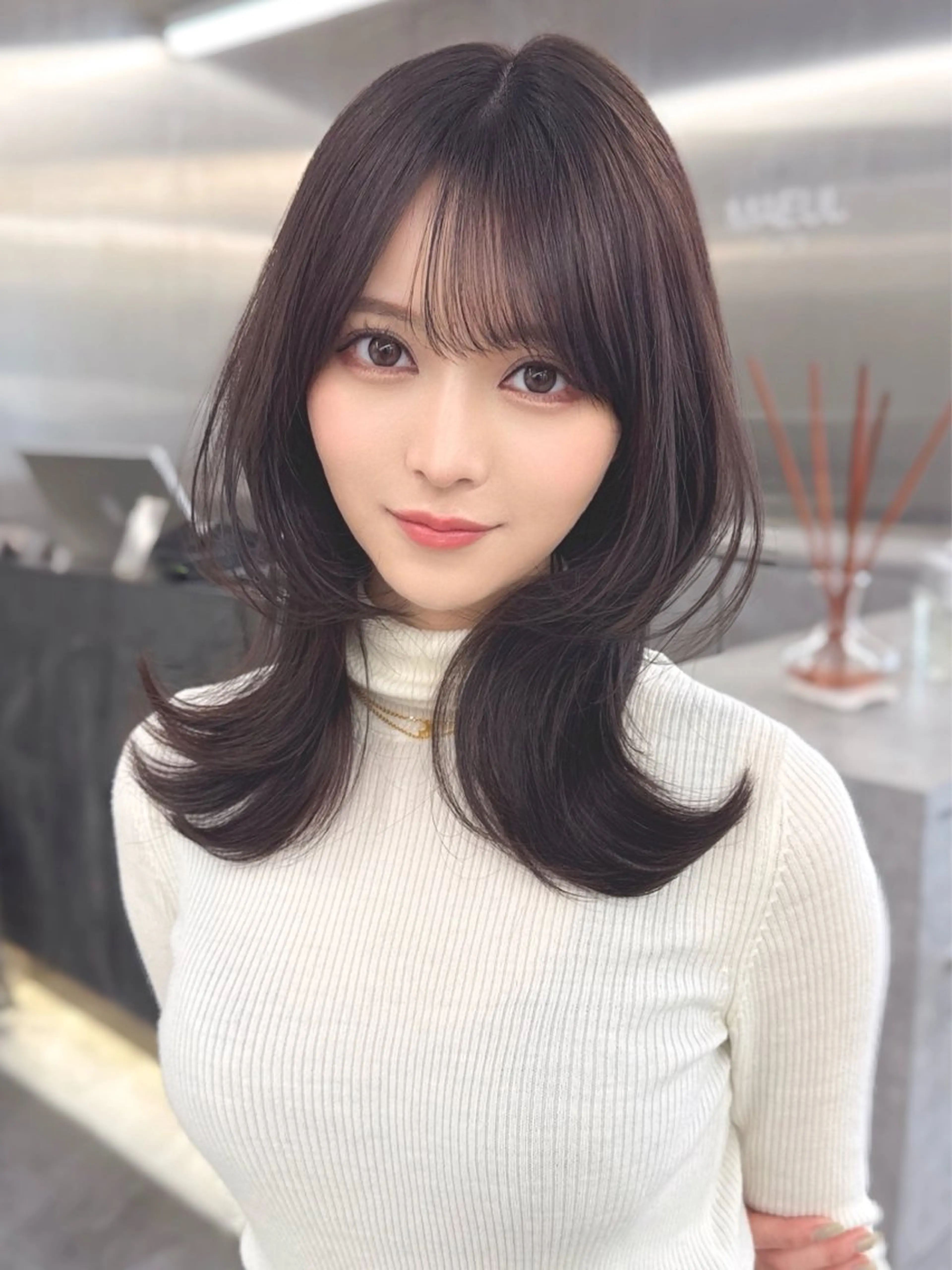 ミディアム カラー MAEUL luna所属・前髪顔周り/レイヤー 韓国/桔川恒のヘアスタイル