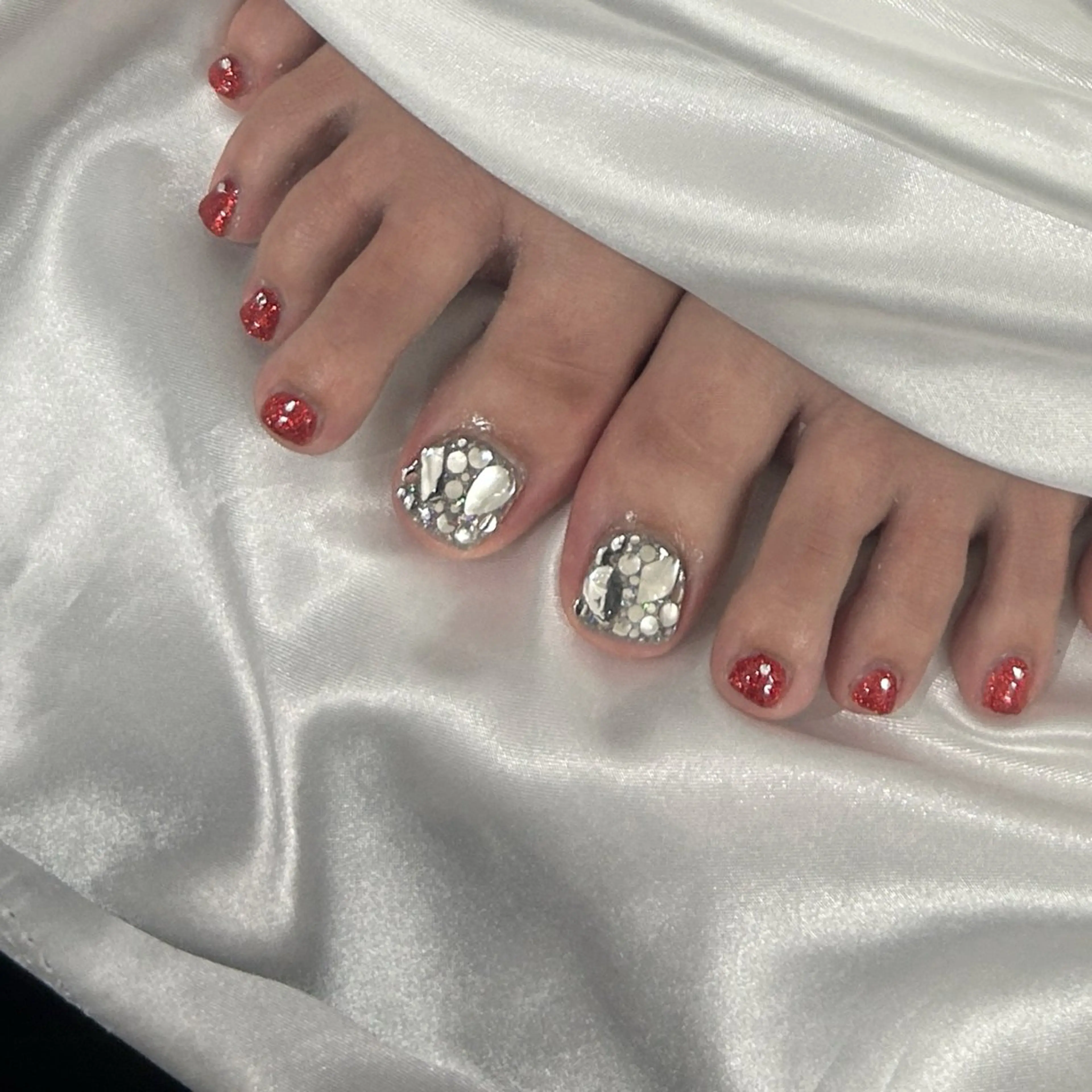 ネイル MODA MANAMIᵕ̈のネイルデザイン