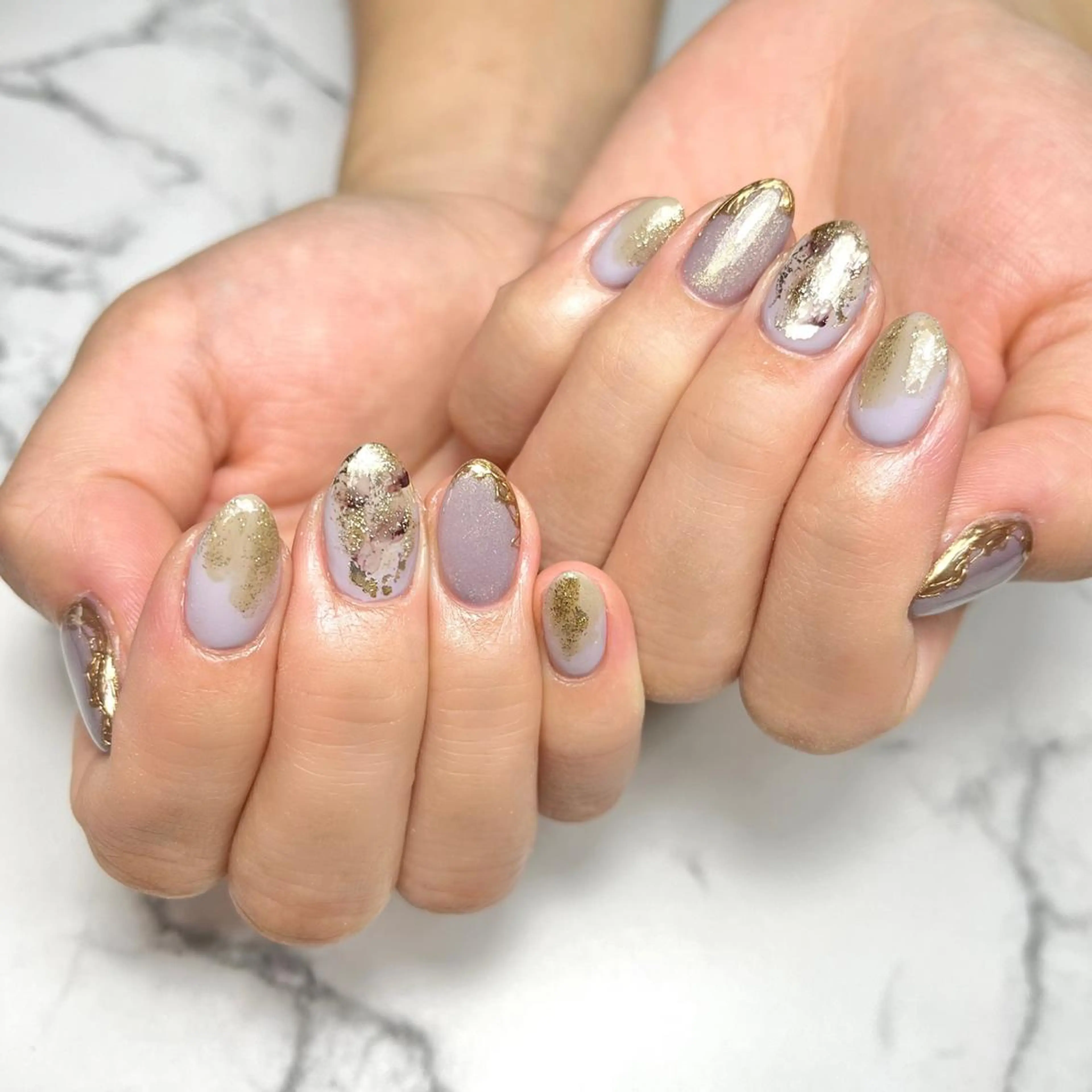 ネイル アートネイル ジェルネイル ゴールド 氷ネイル・うるうるネイル 韓国ネイル ハンドネイル NAIL NOWのネイルデザイン