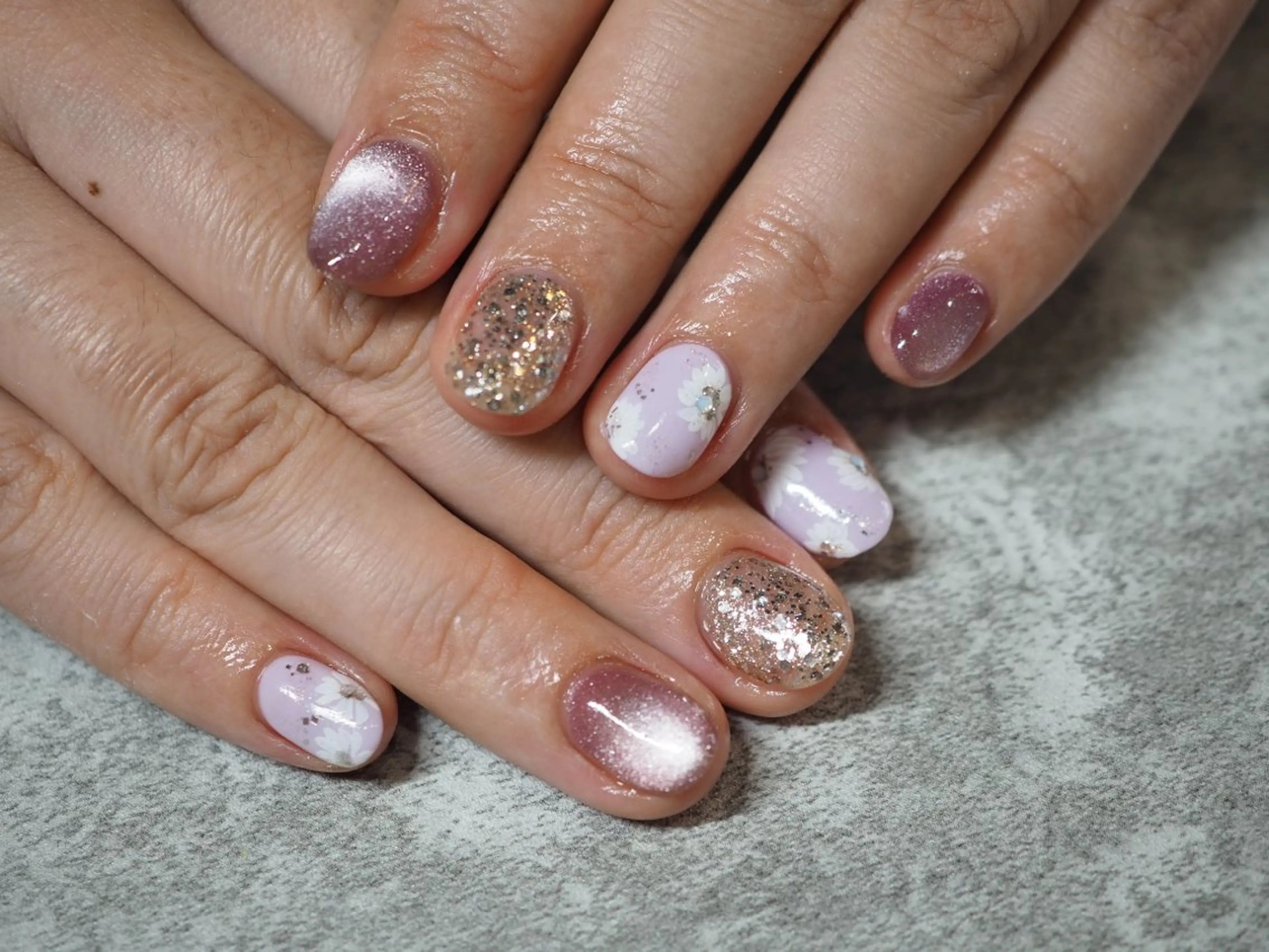 ネイル アートネイル チークネイル フラッシュネイル フラワーネイル フットネイル glaNje shioriのネイルデザイン