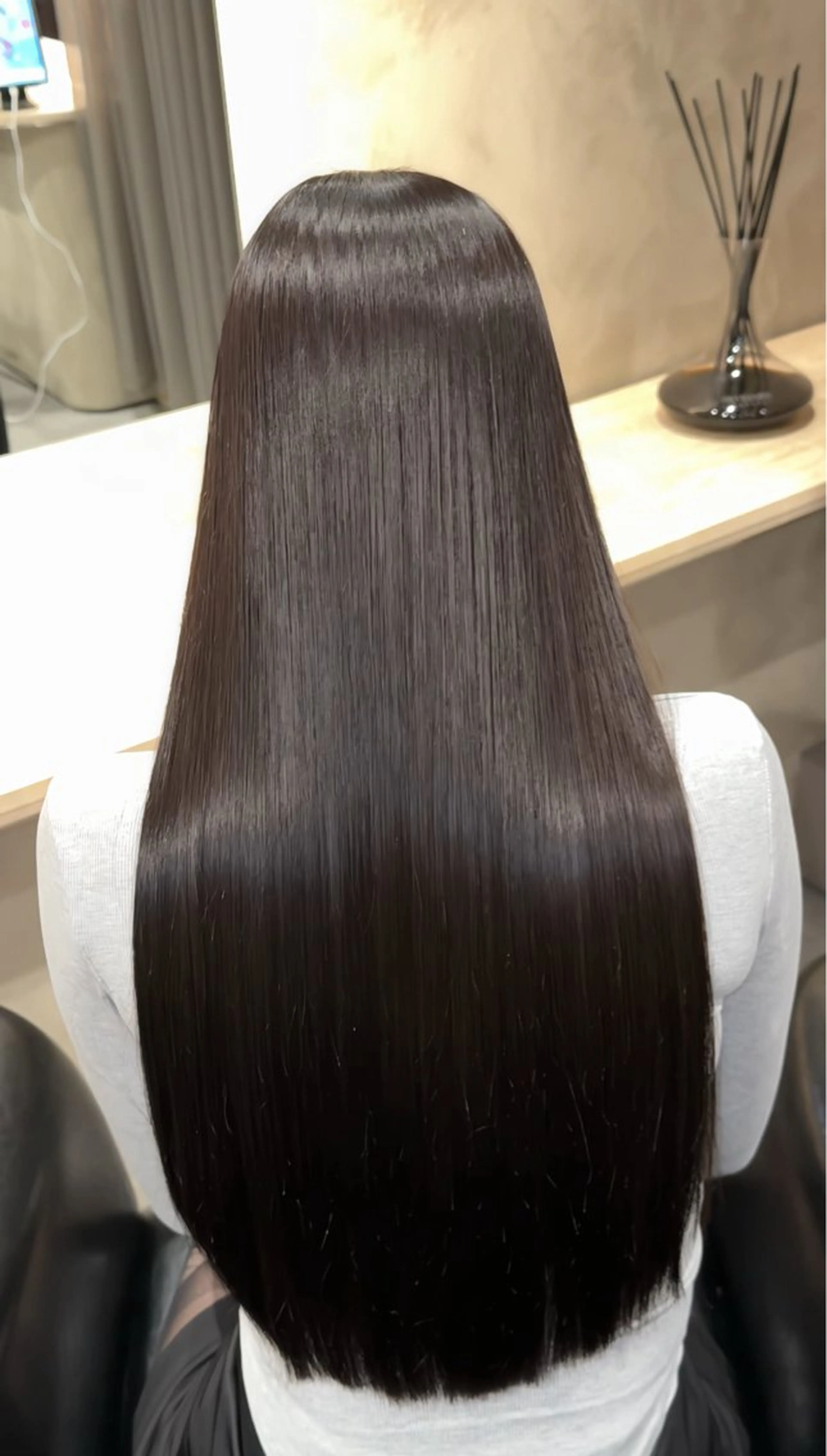 ロング ヘアカラー トリートメント L'EANE THE TOKYO所属・カット無料｜ 青山 ｜髪質改善のヘアスタイル