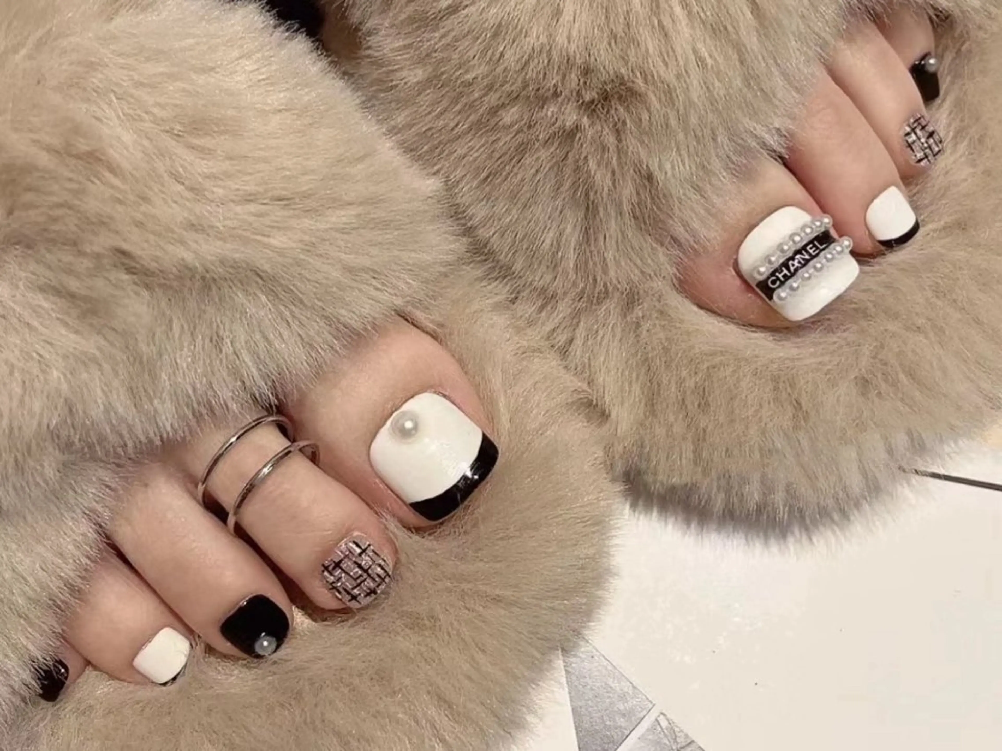 ⭐【新規ジェルオフ無料】⭐フット/たっぷり持ち込みデザインの写真