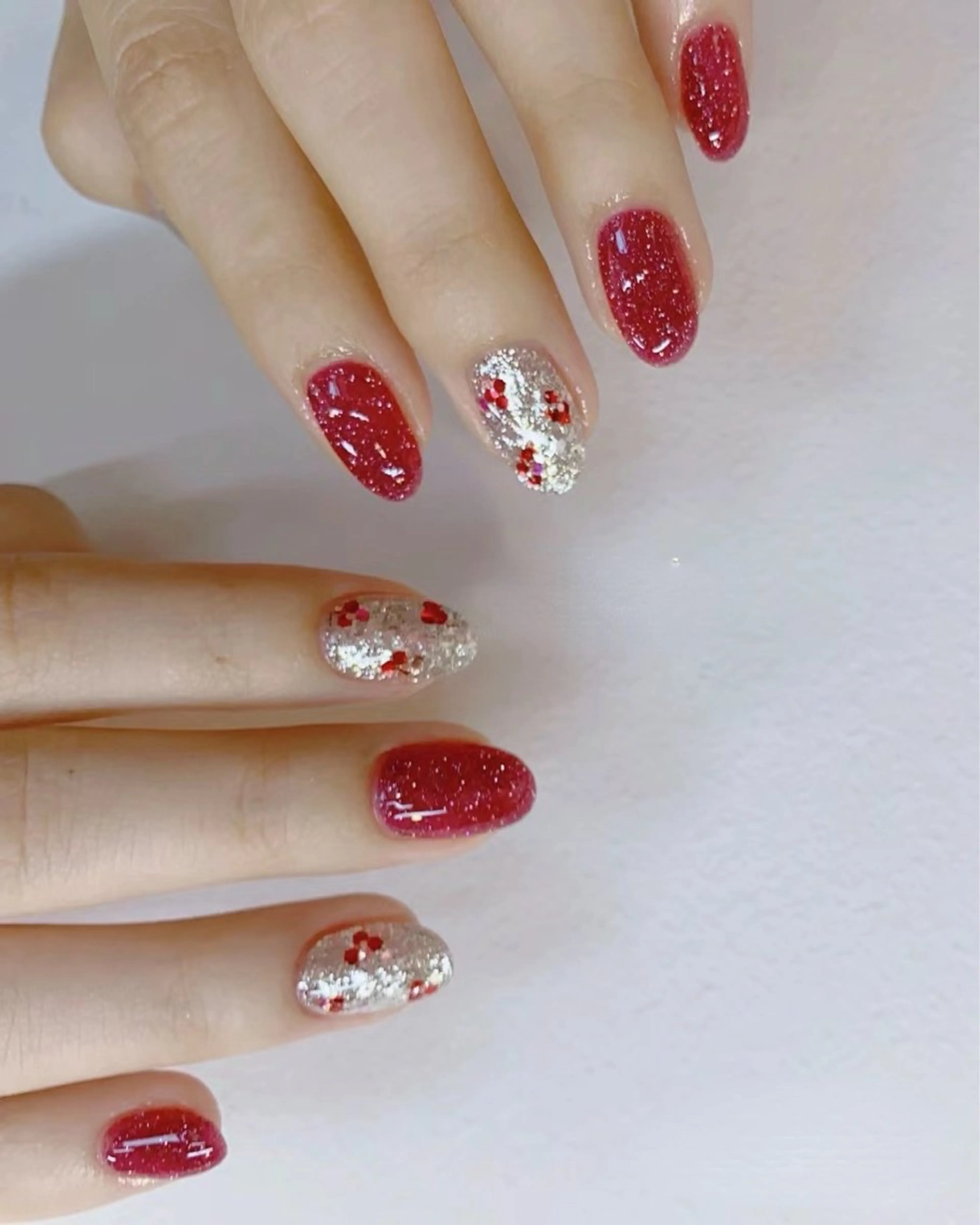 ネイル pink ladyサロン所属・べ にのネイルデザイン