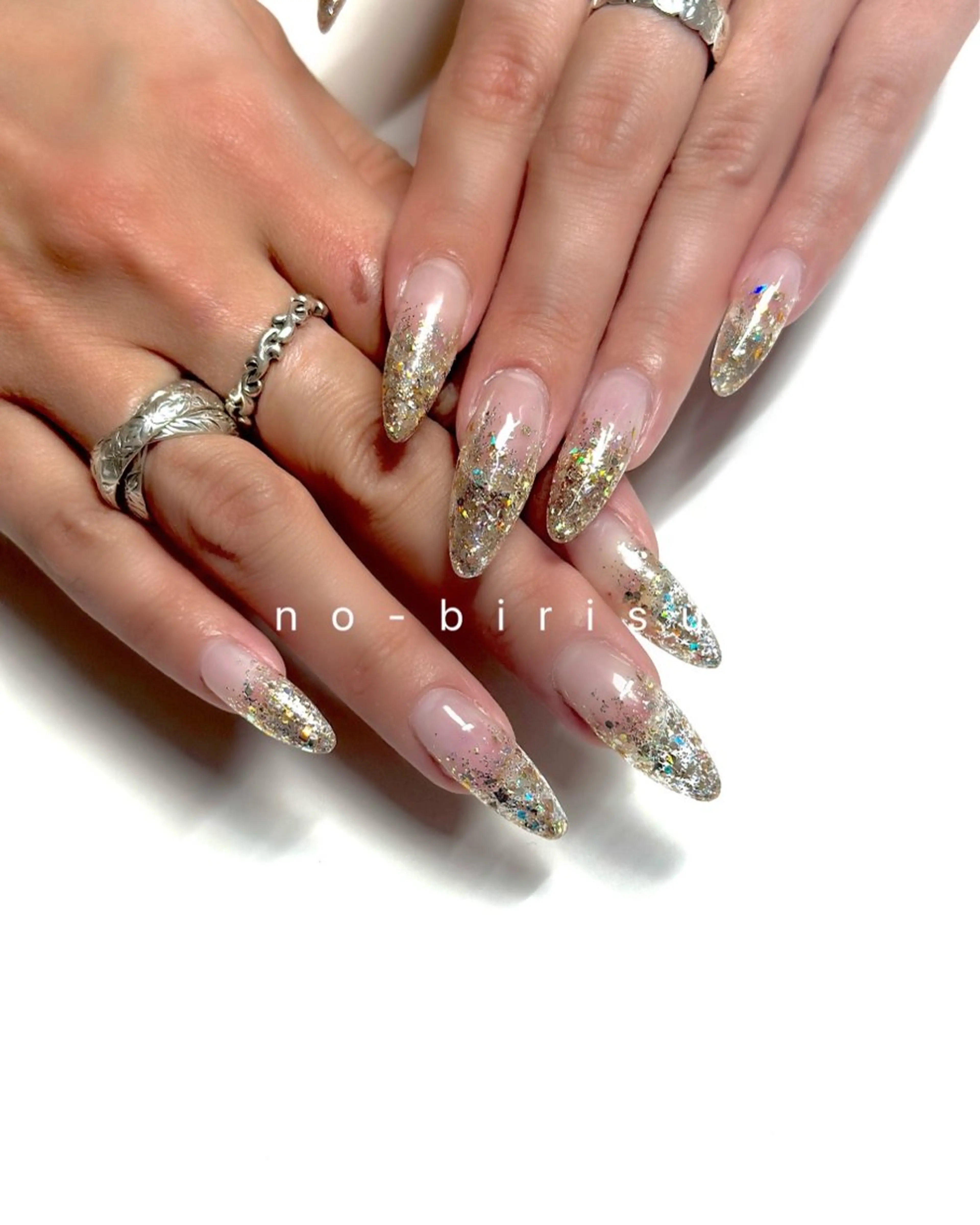 ネイル ハンドネイル no-birisu nailのネイルデザイン