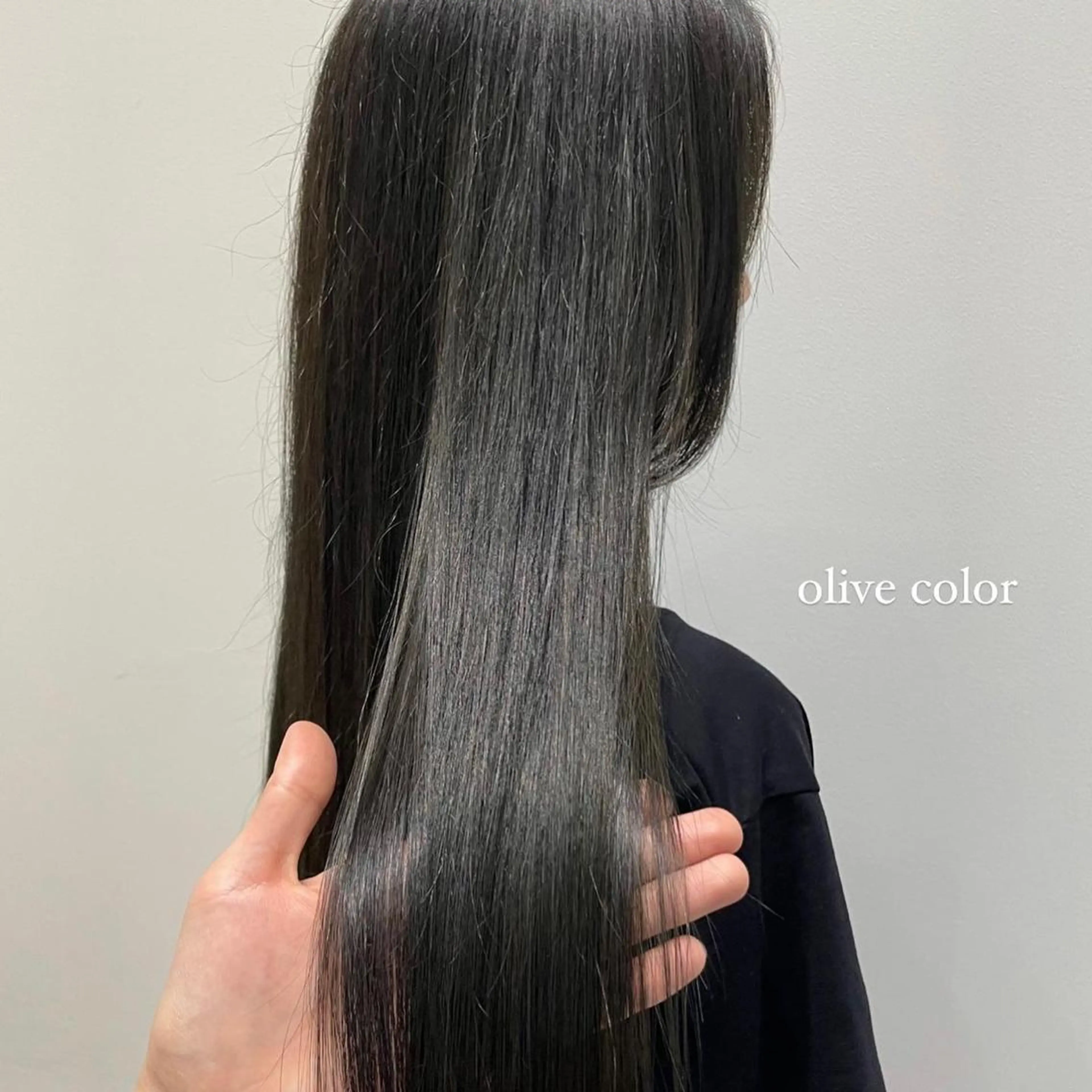 ロング カラー recipe 黒木 彩那のヘアスタイル