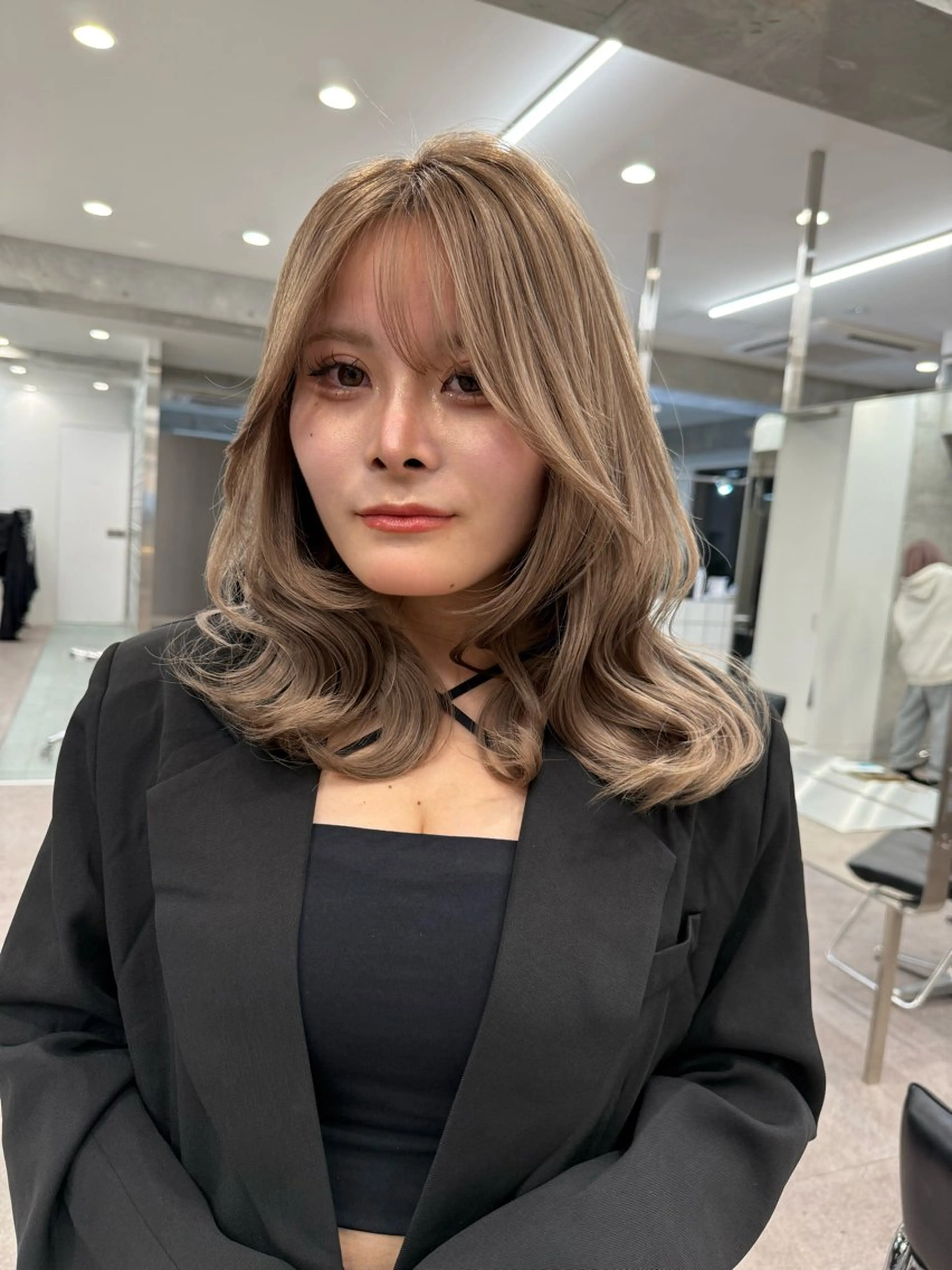 ミディアム cinq   PROJECT所属・ミルクティーベージュ /ボブ/あげは🎀のヘアスタイル