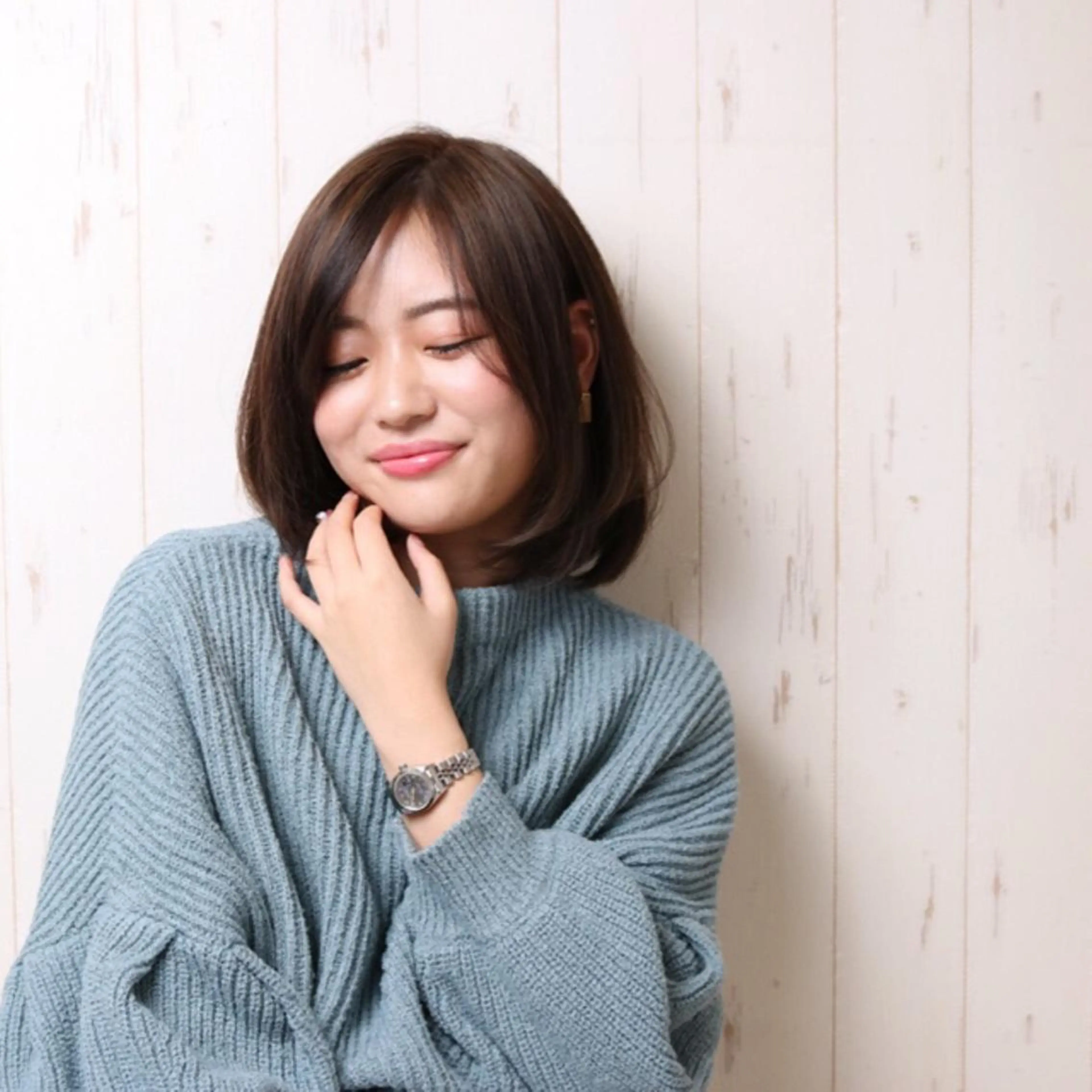 ミディアム カラー ボブ KAIzen. tomoのヘアスタイル