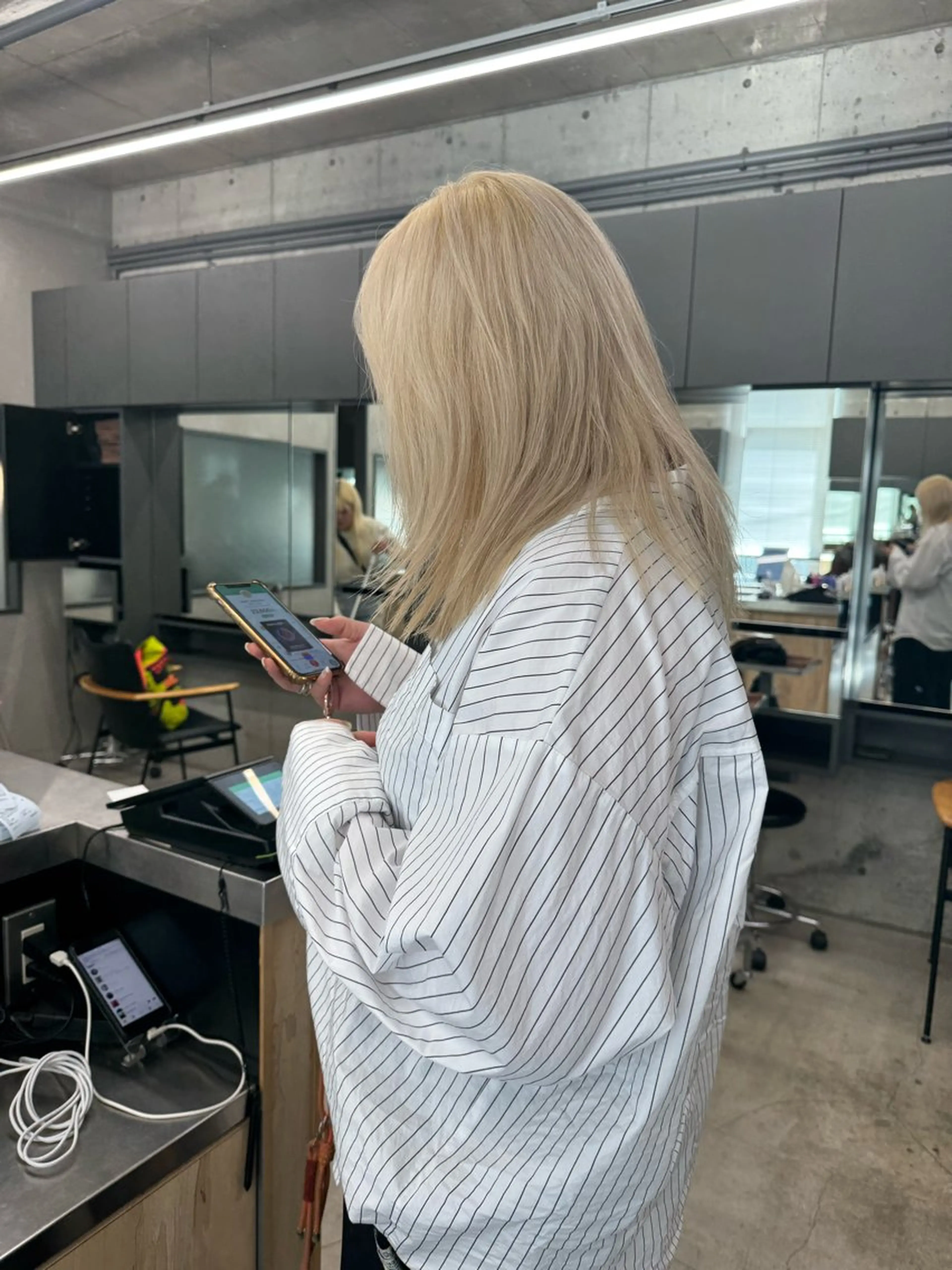 ミディアム カラー ブリーチ ハイトーンカラー 🌈前田 潤 /ショート/似合わせのヘアスタイル