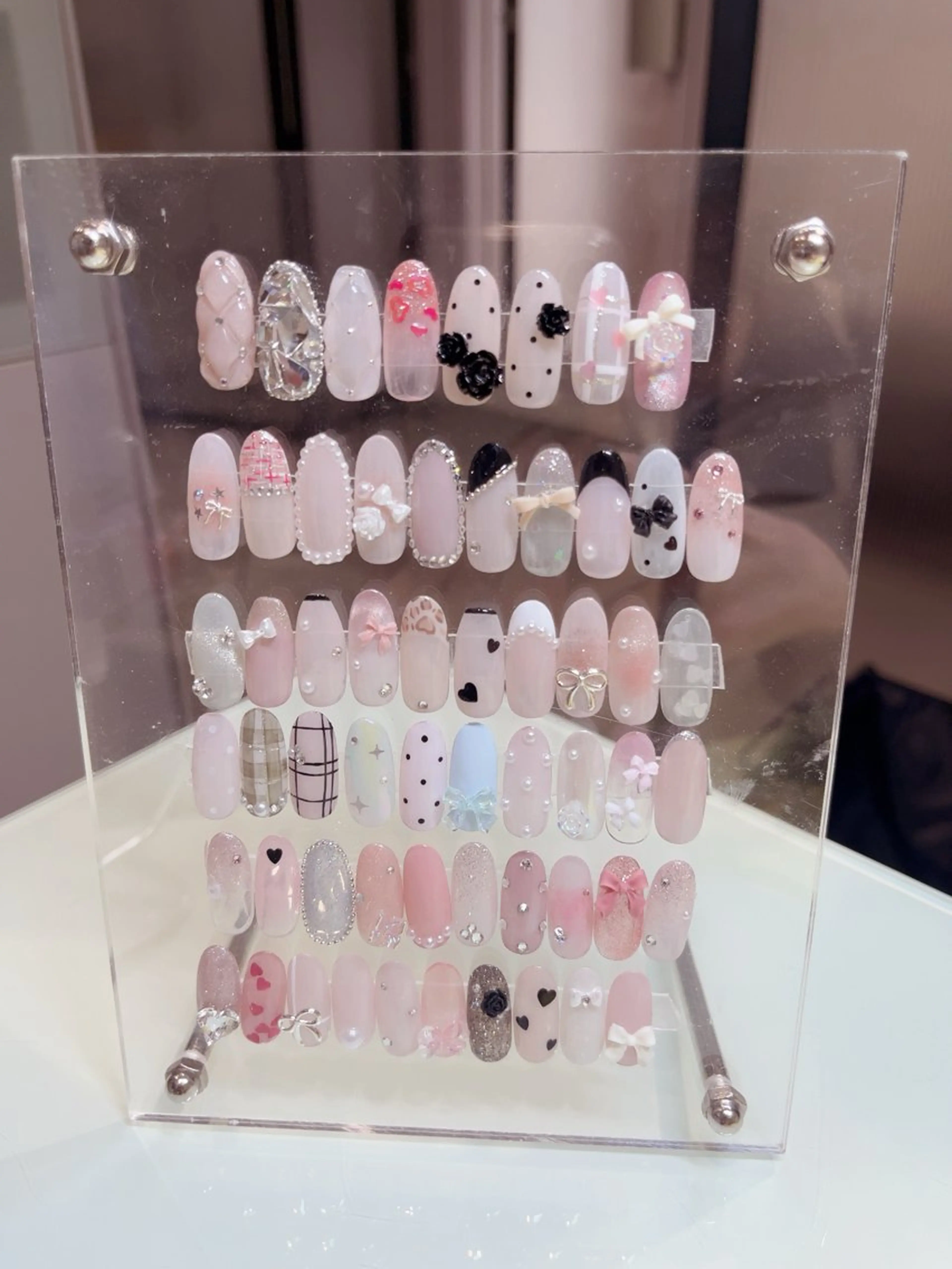 ネイル アートネイル ハンドネイル KOKONA 🎀のネイルデザイン