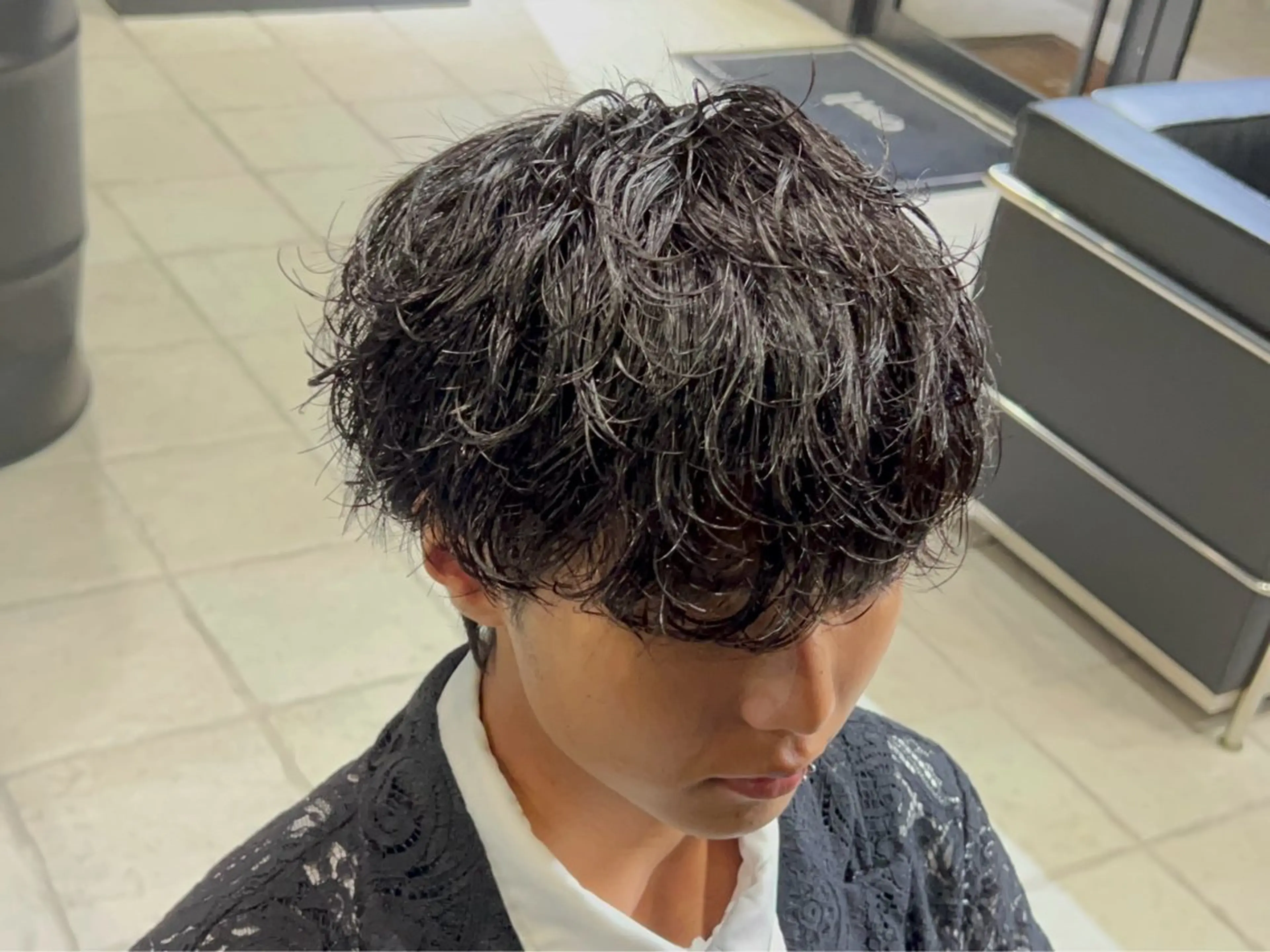 ショート パーマ メンズ メンズパーマ くせ毛 カット パーマ 難波/メンズウルフ・ フェザーパーマ鶴田文のヘアスタイル