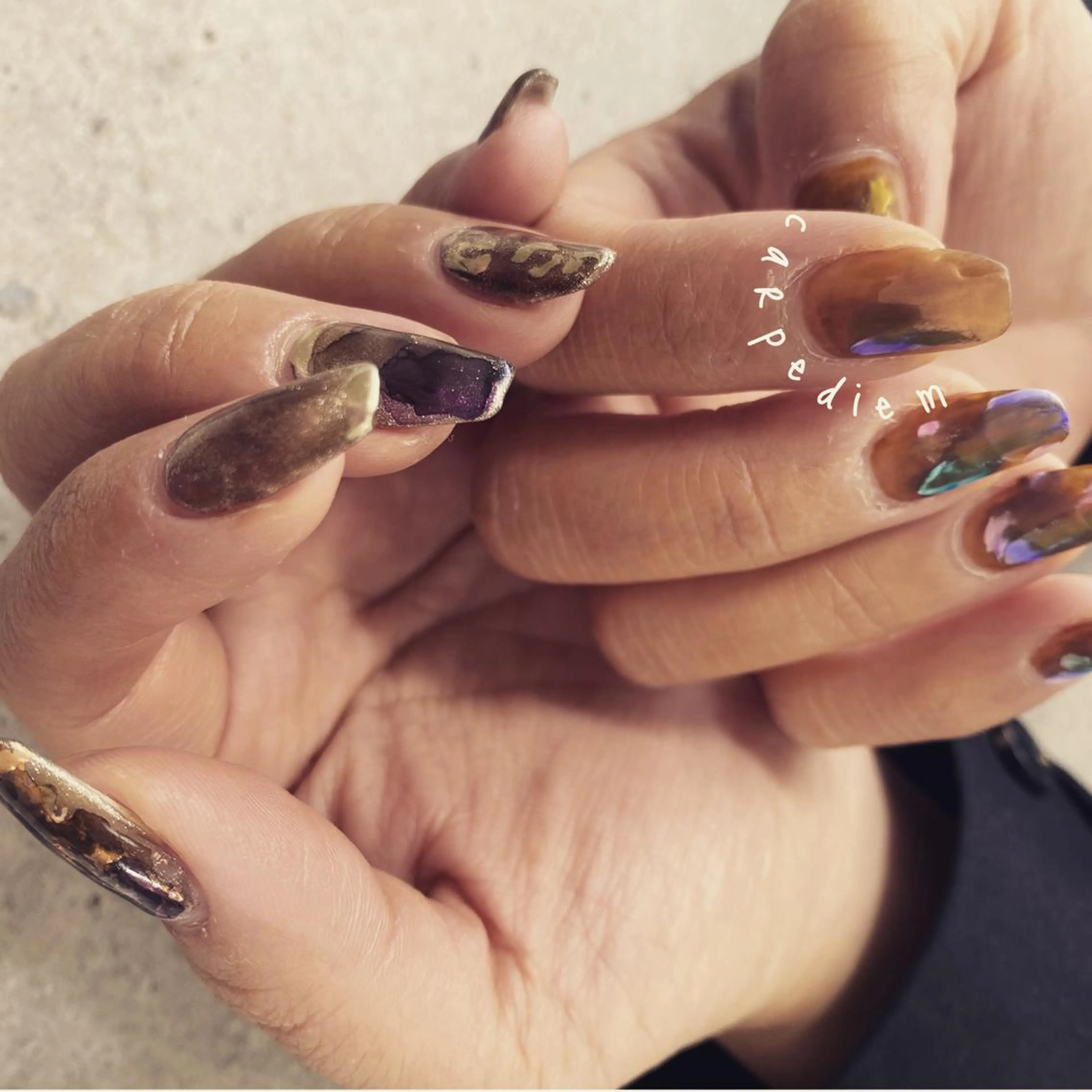 ネイル 城東区ネイルサロン carpediemのネイルデザイン