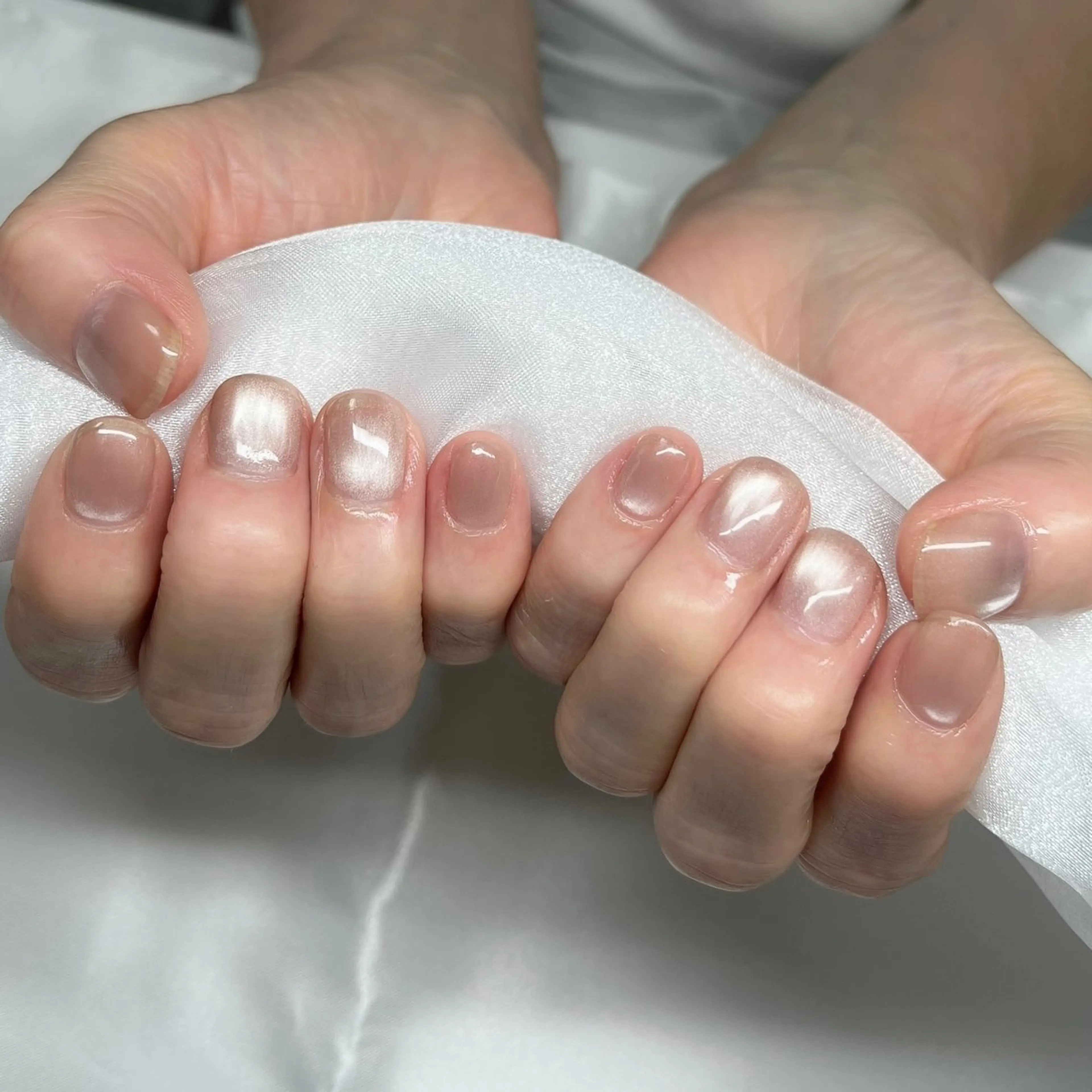 ネイル マグネットネイル マグネットワンカラー ワンカラーネイル ハンドネイル ハンドケア Risa ︎✦︎︎︎.。のネイルデザイン