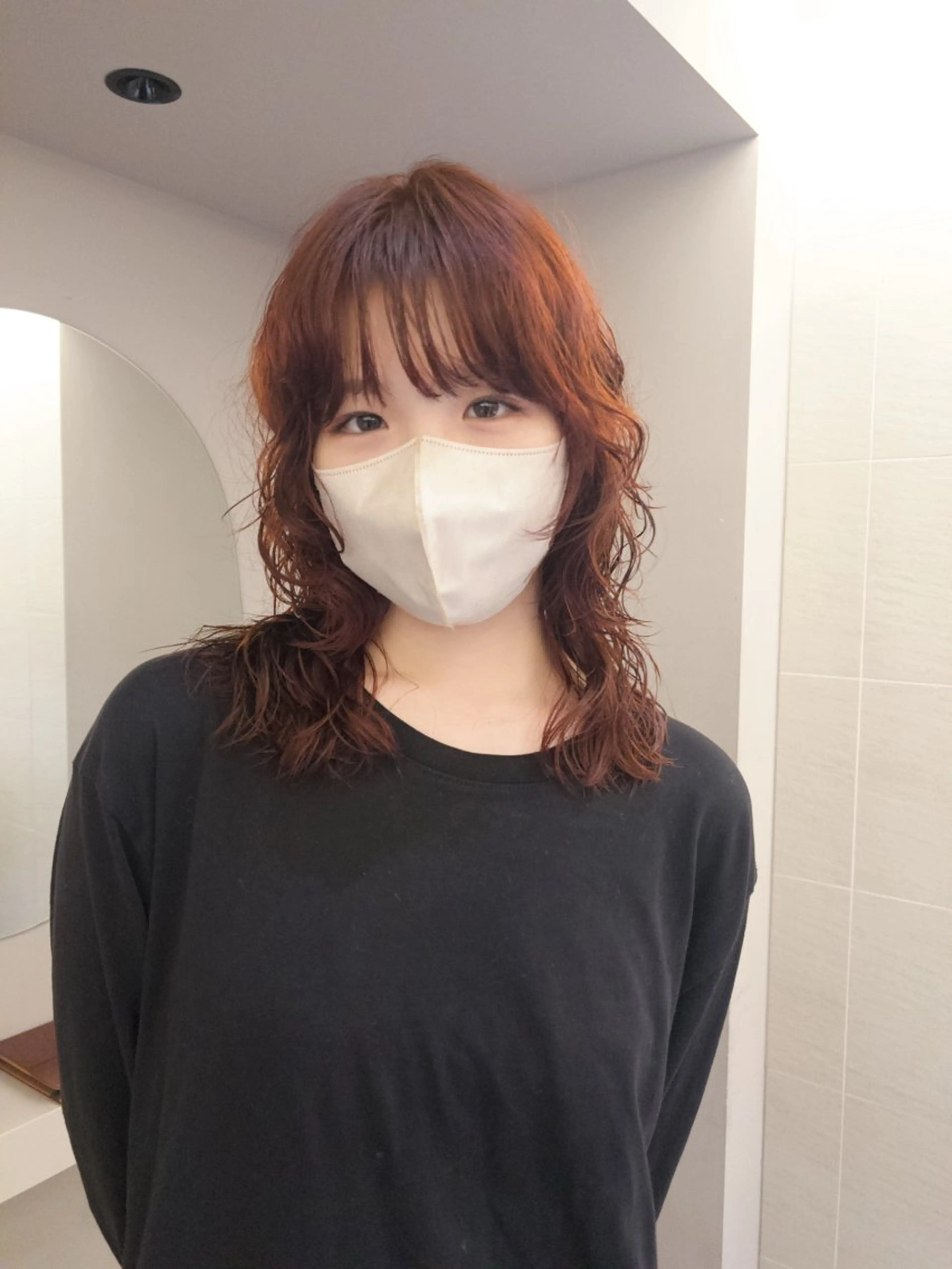 ミディアム カラー パーマ ヘアカラー yiye   神宮前所属・manami /暖色 /カットモデル募集のヘアスタイル