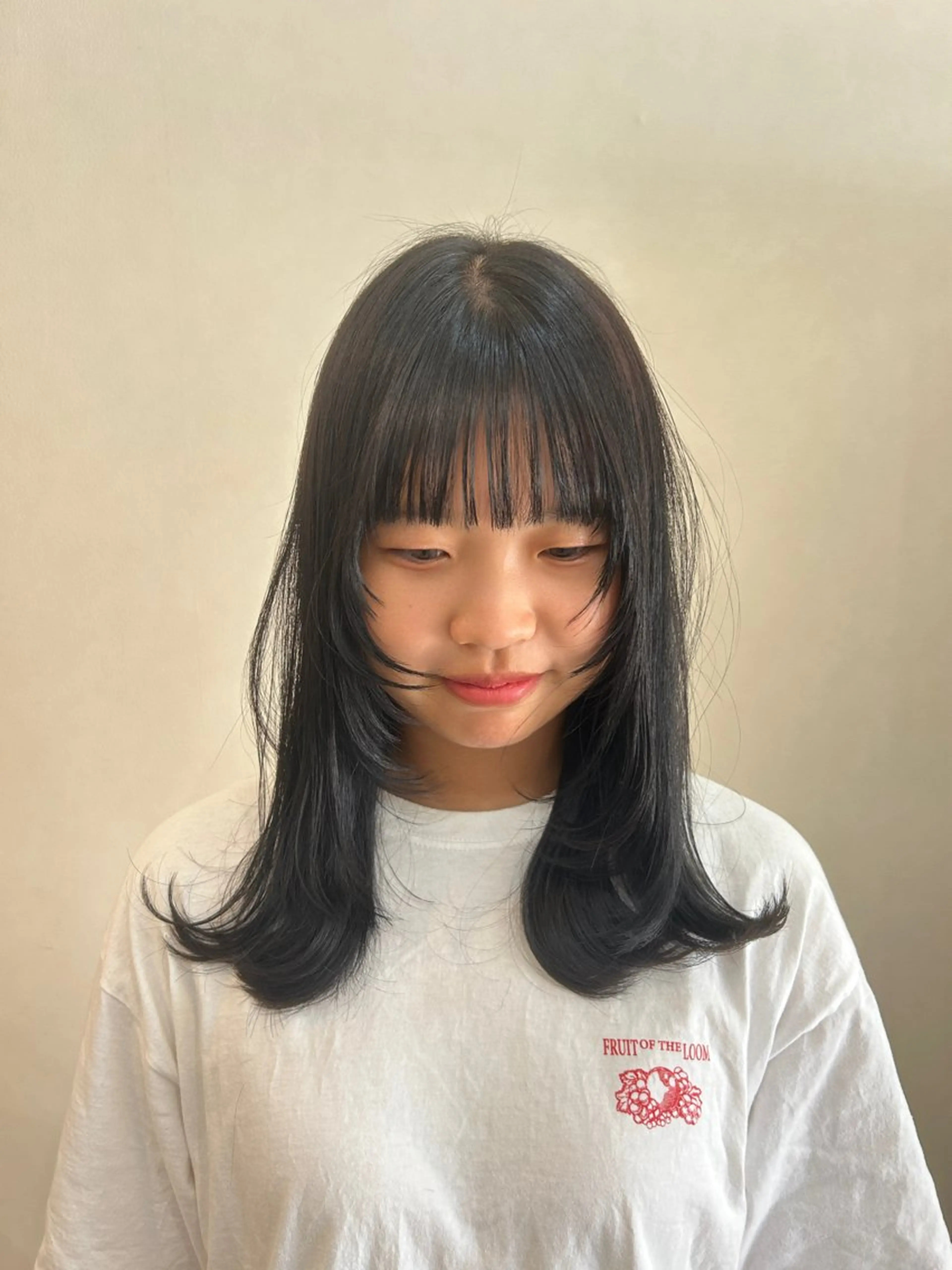 セミロング 顔周りカット レイヤーカット トリートメント ウルフカット カット ヘアカラー トリートメント MIDORI🌙 透明感/ベージュのヘアスタイル