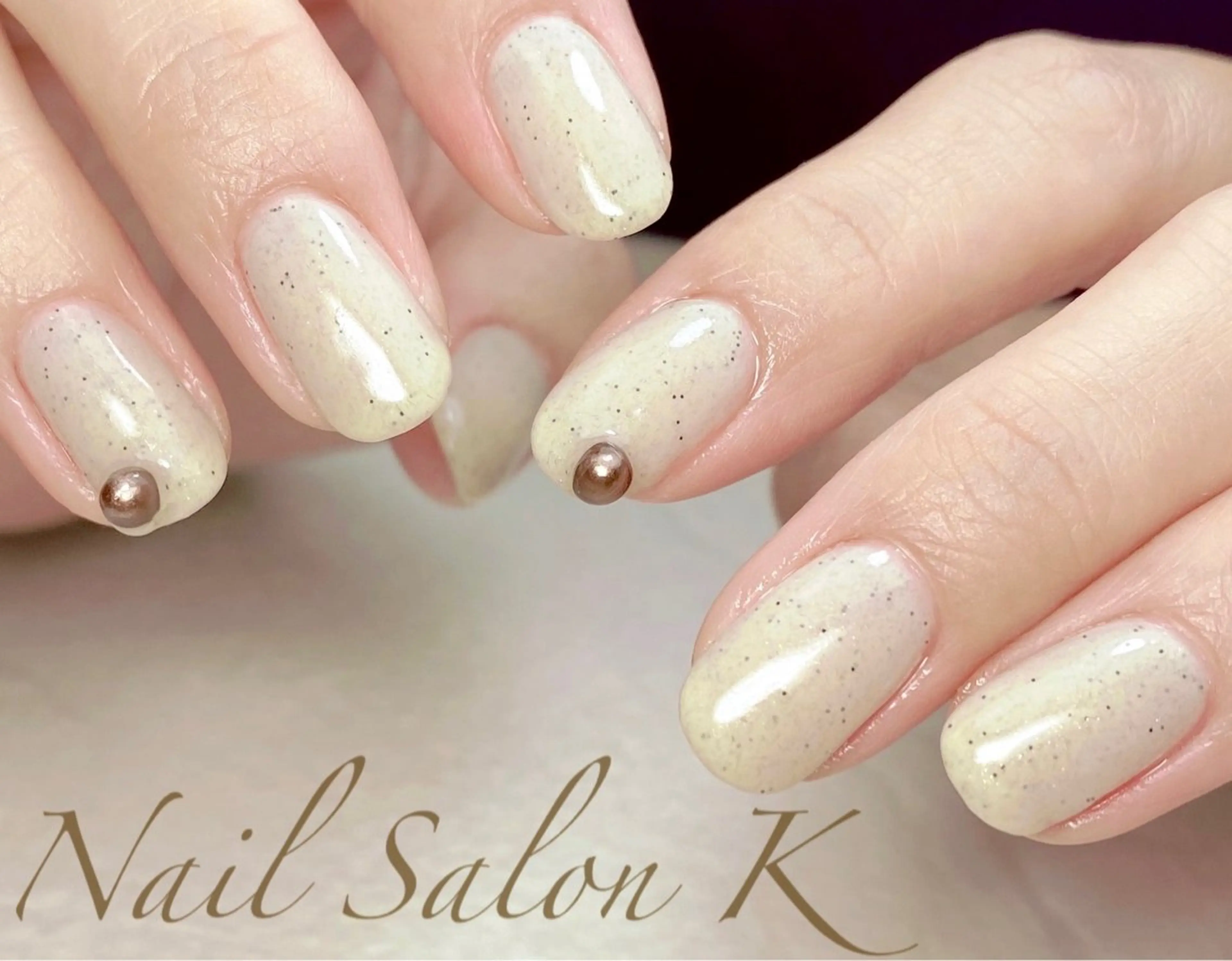 ネイル ジェルネイル ホワイト ハンドネイル Nail Salon K 🧸美爪育成のネイルデザイン