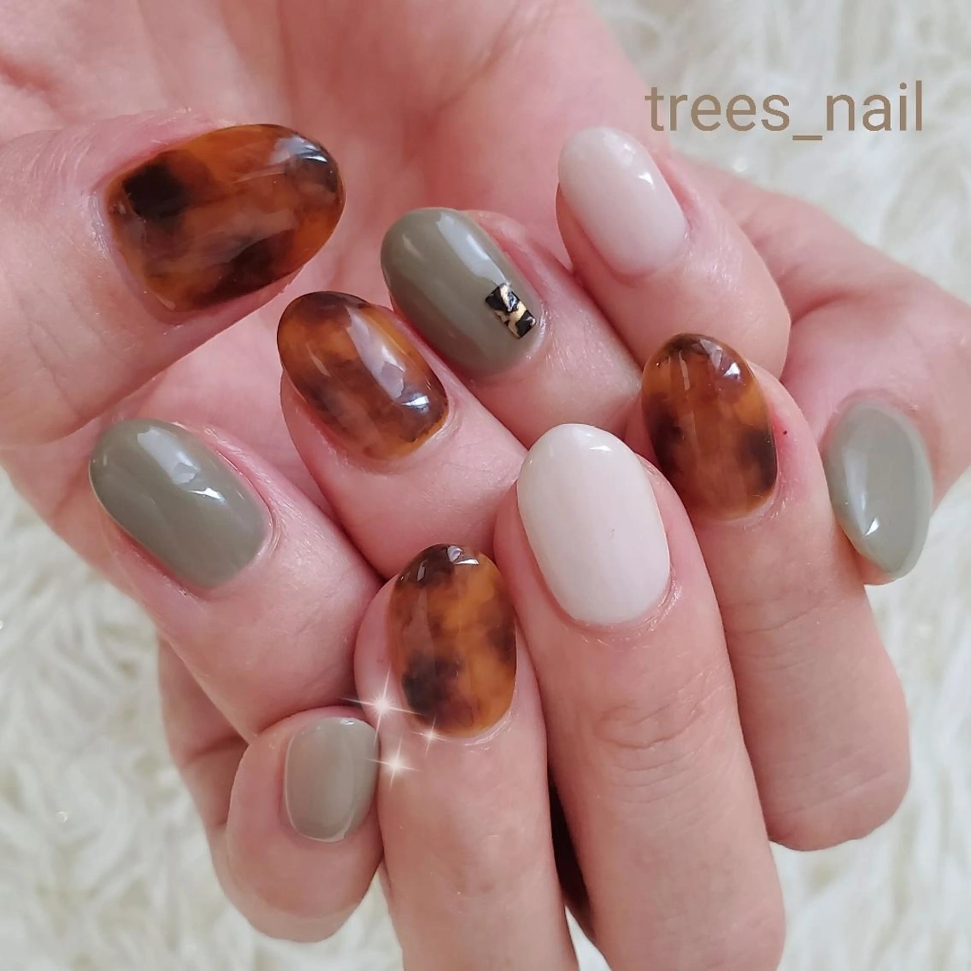 ネイル trees_ nailのネイルデザイン