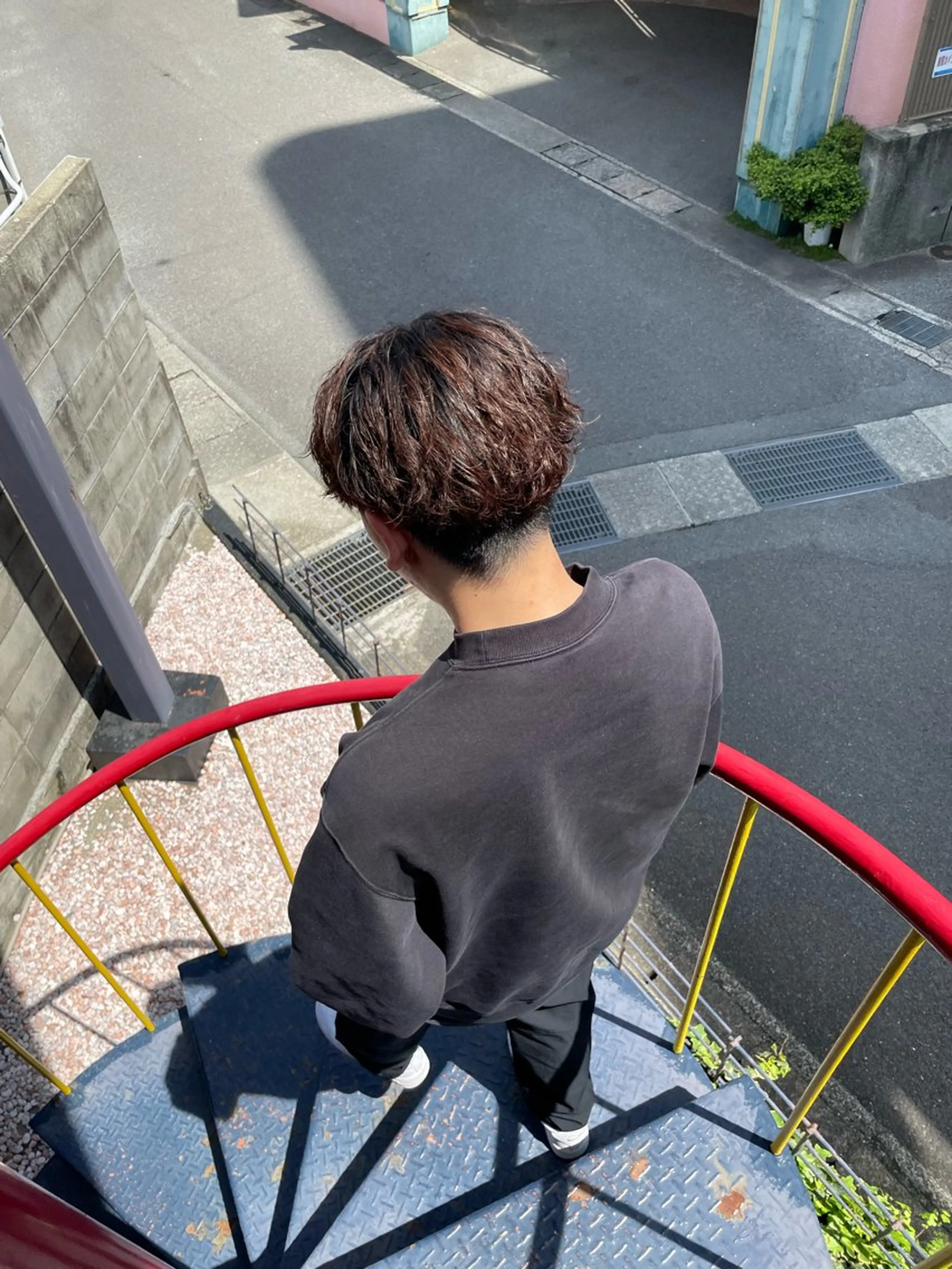 パーマ メンズ 西岡 勇人のヘアスタイル