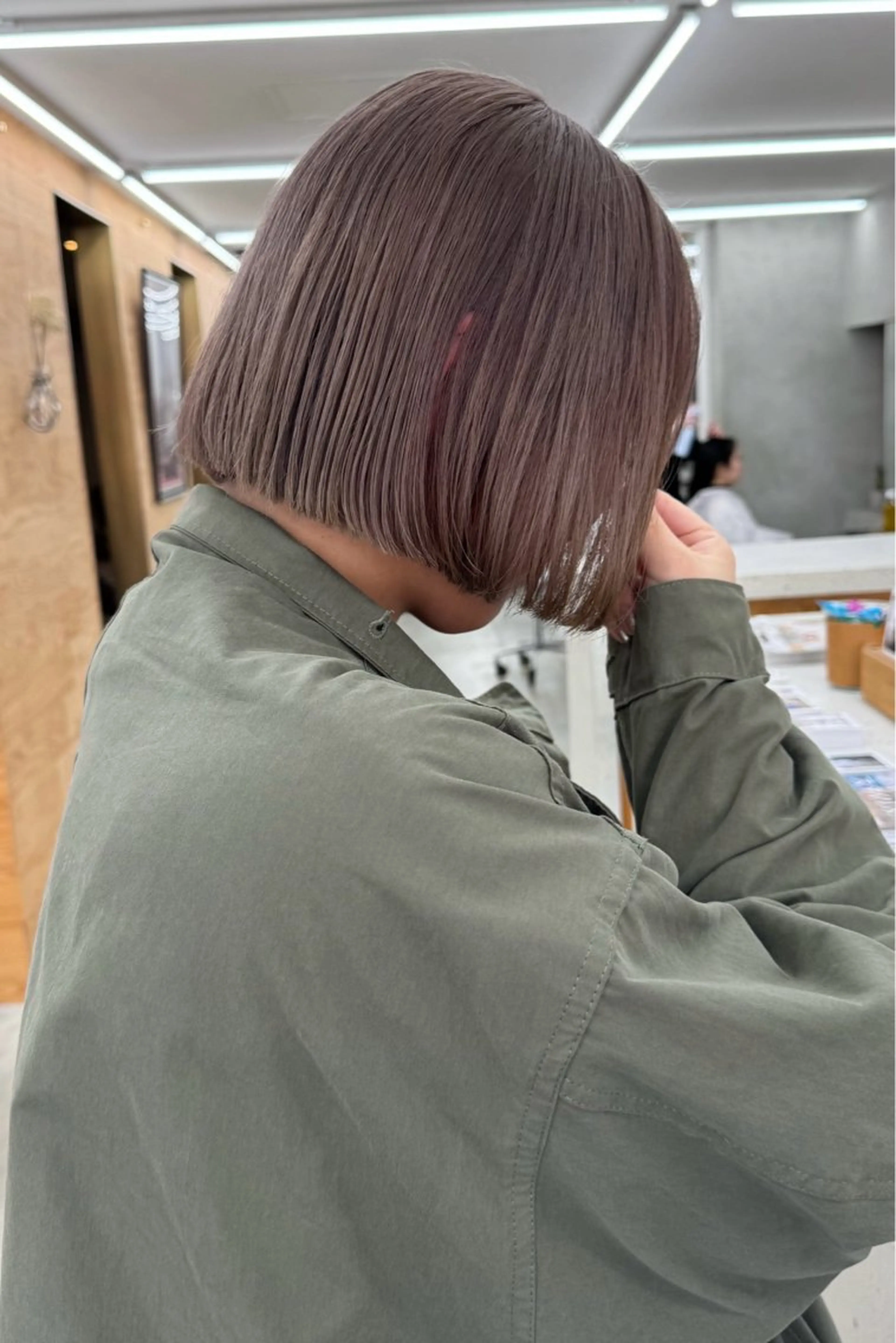 ショート カラー ベージュカラー ボブ カット ヘアカラー トリートメント デザイン/レイヤー Kaito🐩/栄のヘアスタイル