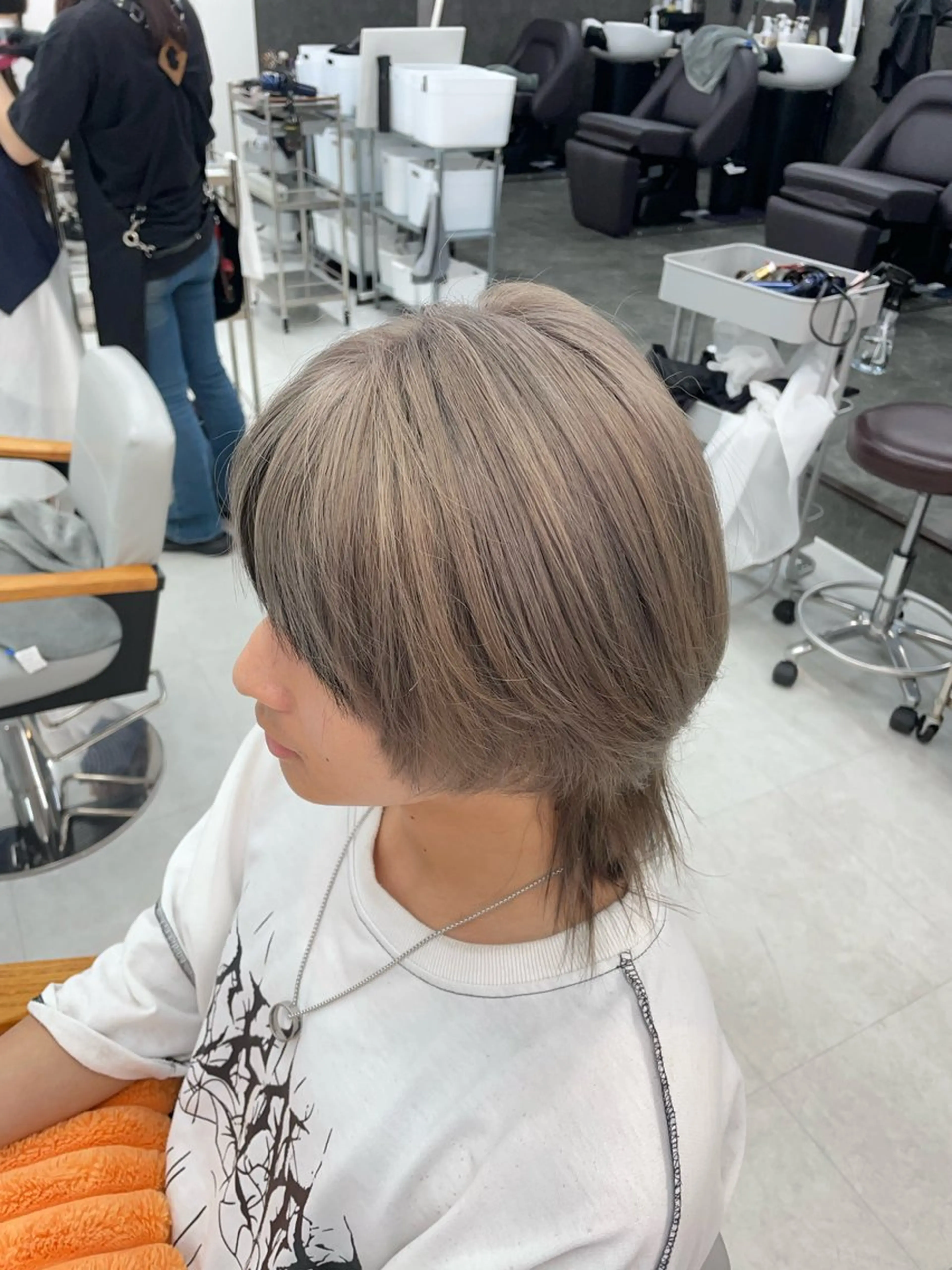 ショート ヘアカラー gram岡崎北所属・カトウ ジュンヤのヘアスタイル