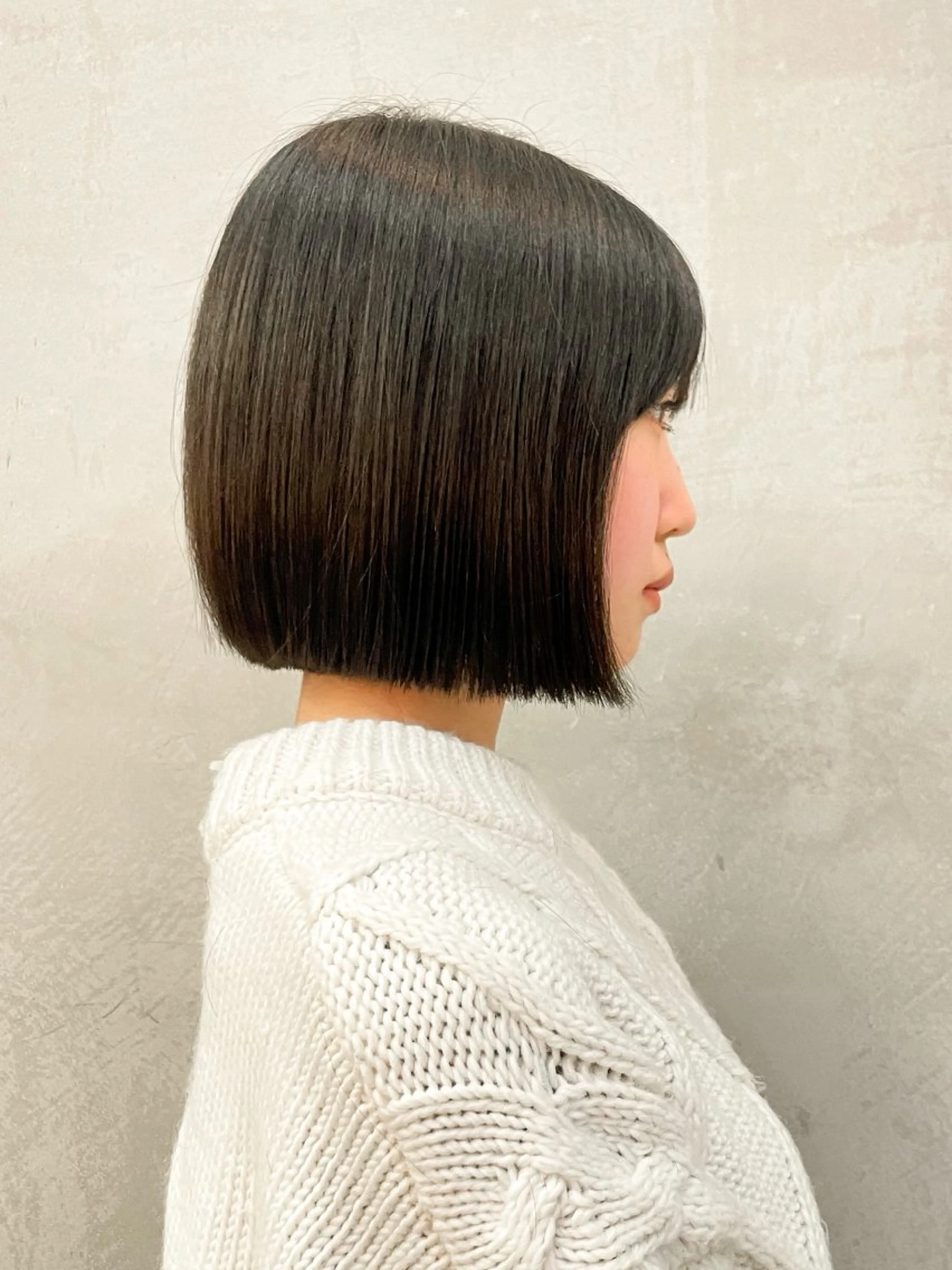 ミディアム カット ヘアカラー トリートメント 💖ボブ/髪質改善 顔周りレイヤー/ユイのヘアスタイル