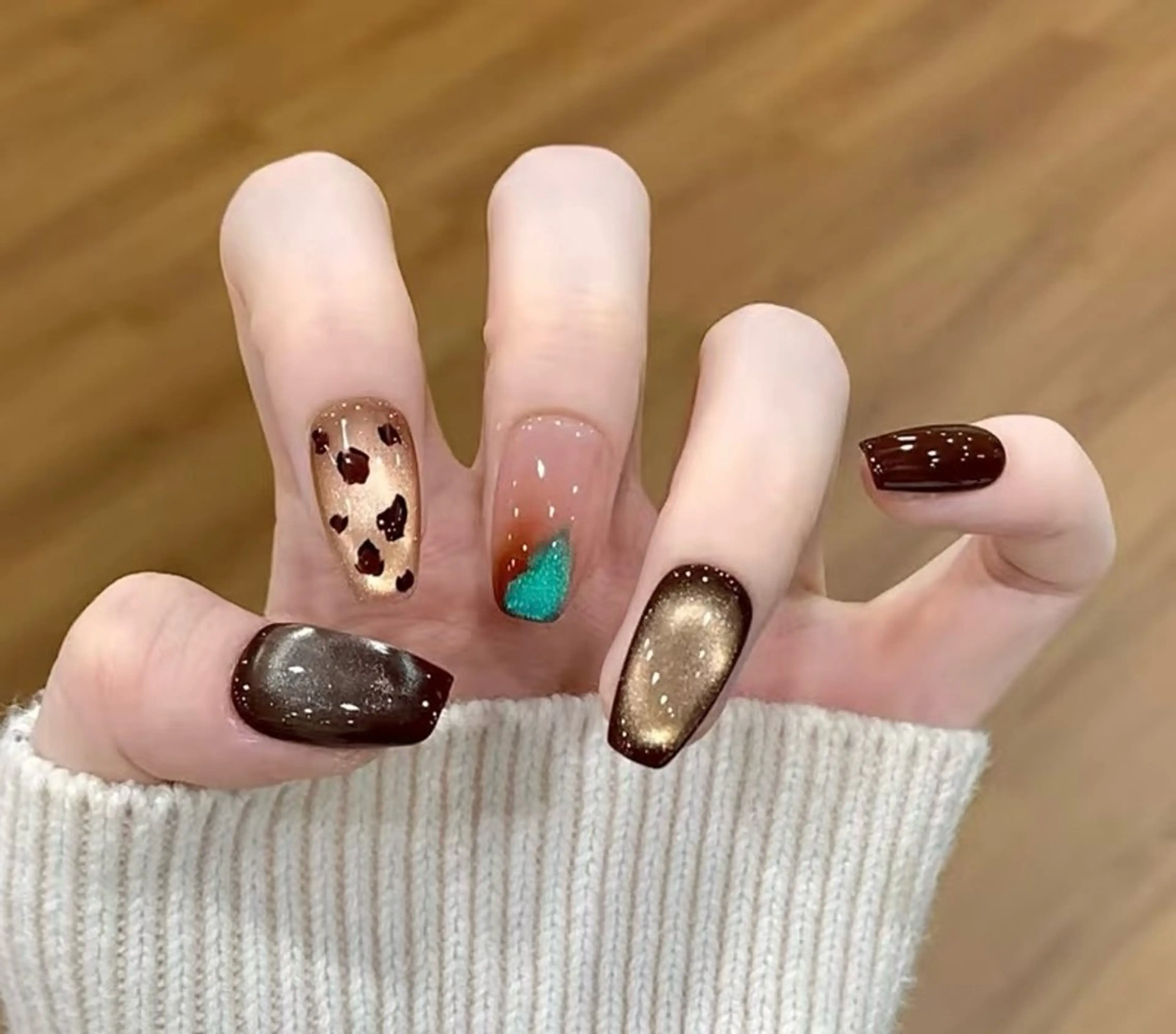 ネイル BEAUTY NAIL SALON所属・beautynail Emiのネイルデザイン