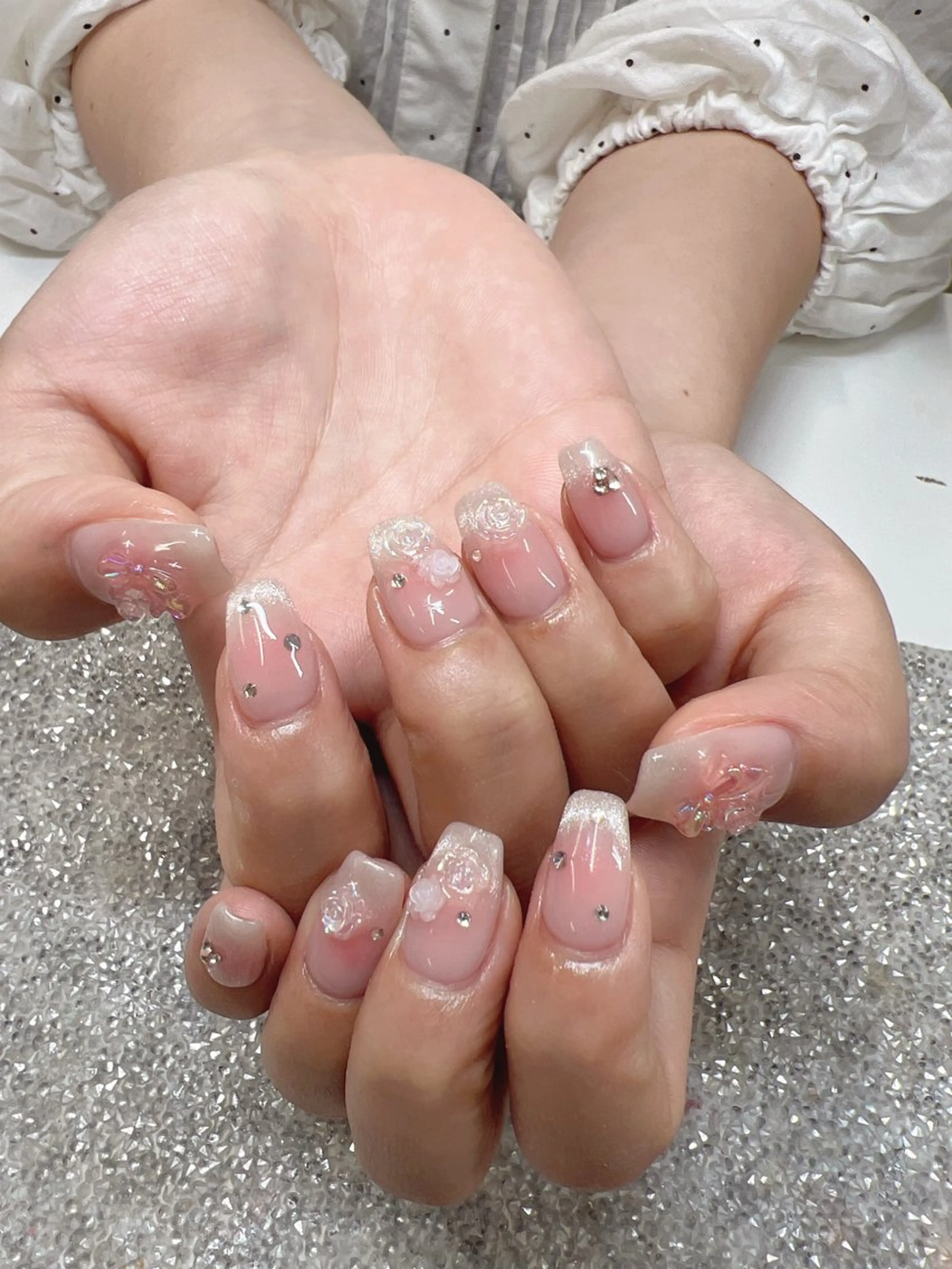 ネイル Guarendo錦糸町店所属・ガレンドウ 白澤 愛子のネイルデザイン