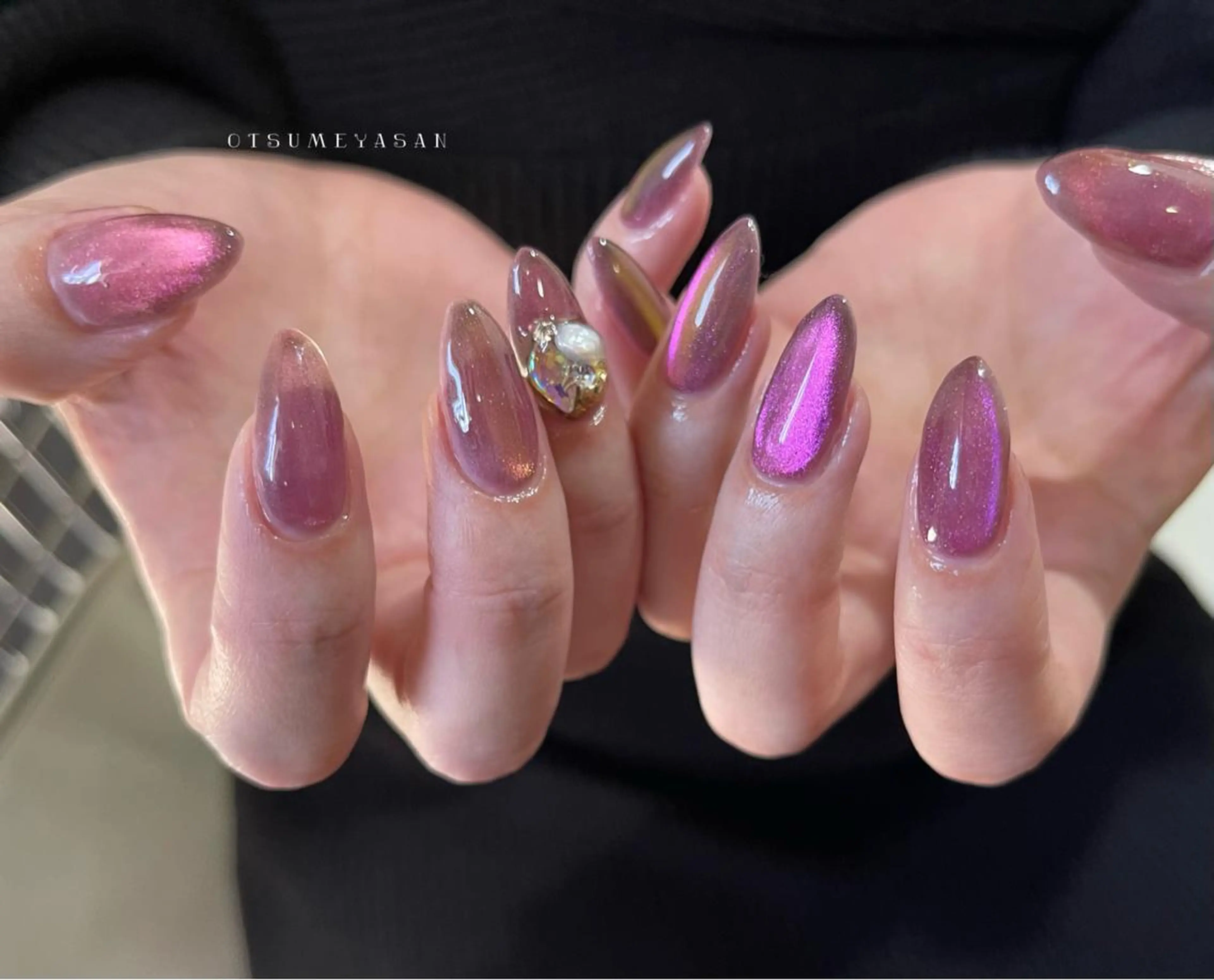 ネイル オーロラネイル ブルー ジェルネイル 韓国ネイル マグネットネイル otsumeyasan所属・わたなべ ちかのネイルデザイン