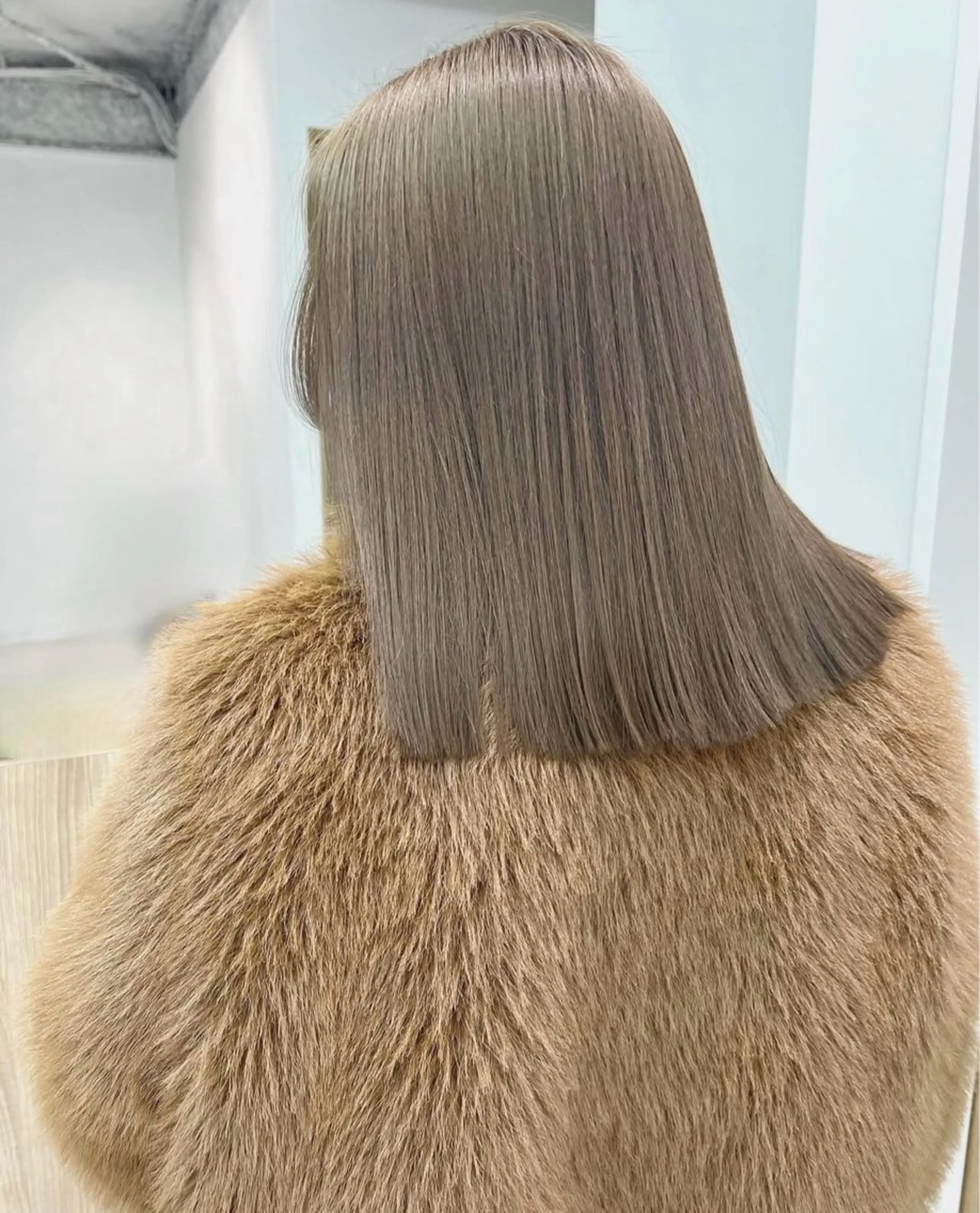 セミロング カラー ヘアカラー トリートメント nok所属・レイヤー/ベージュ/ どますず🌺のヘアスタイル