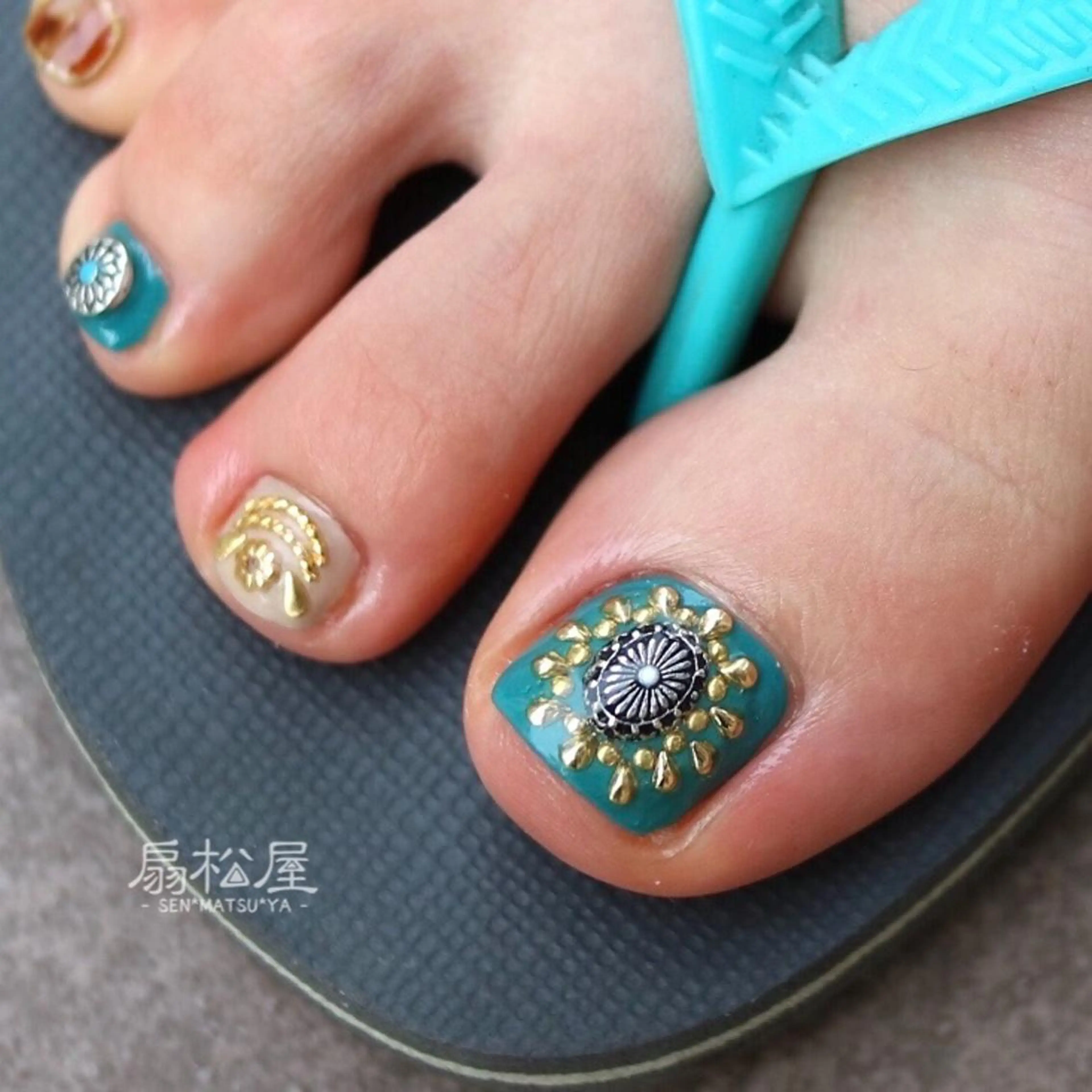 ネイル 扇松屋 marie.nのネイルデザイン