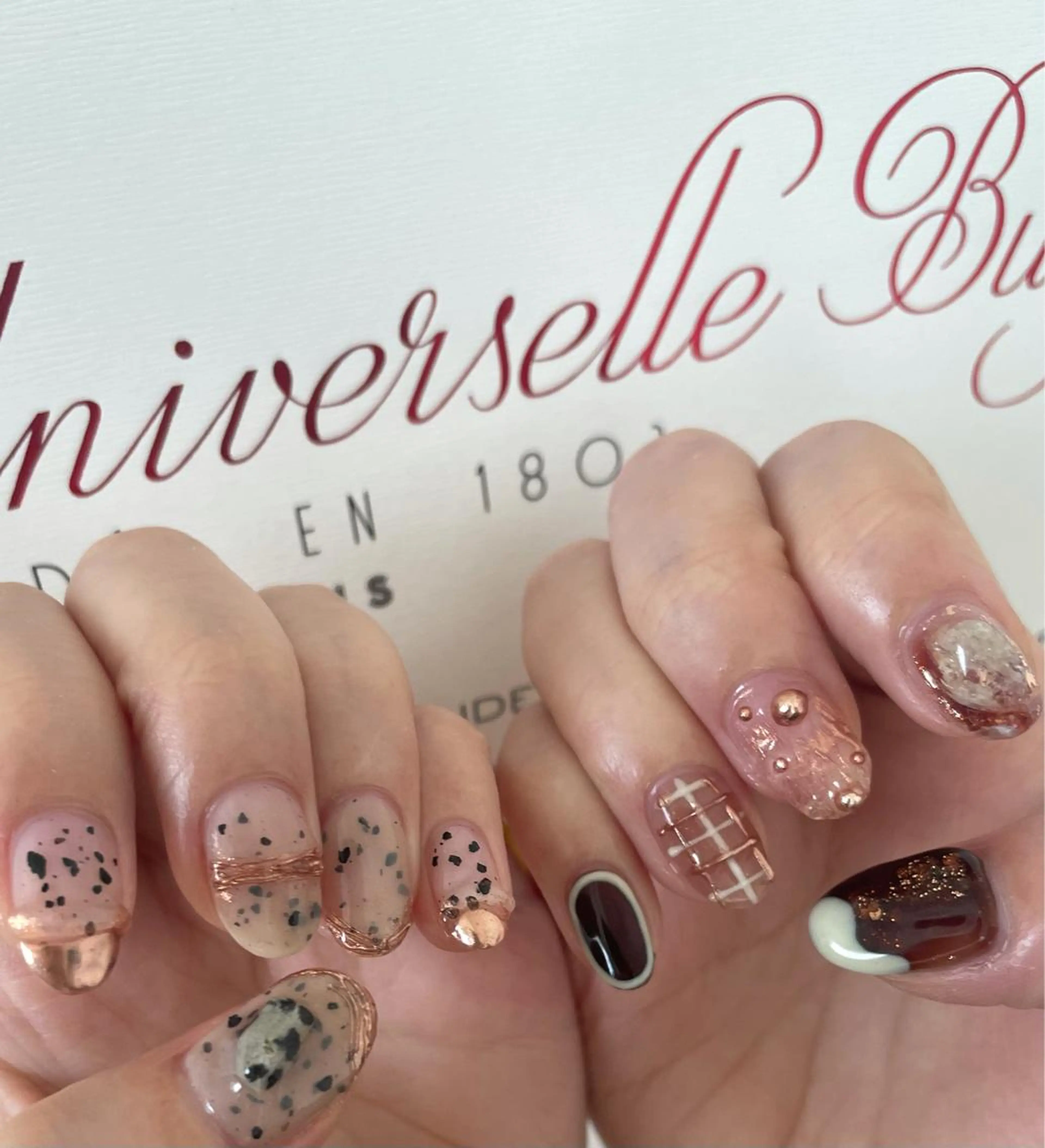 ネイル ハンドネイル lore. nailのネイルデザイン