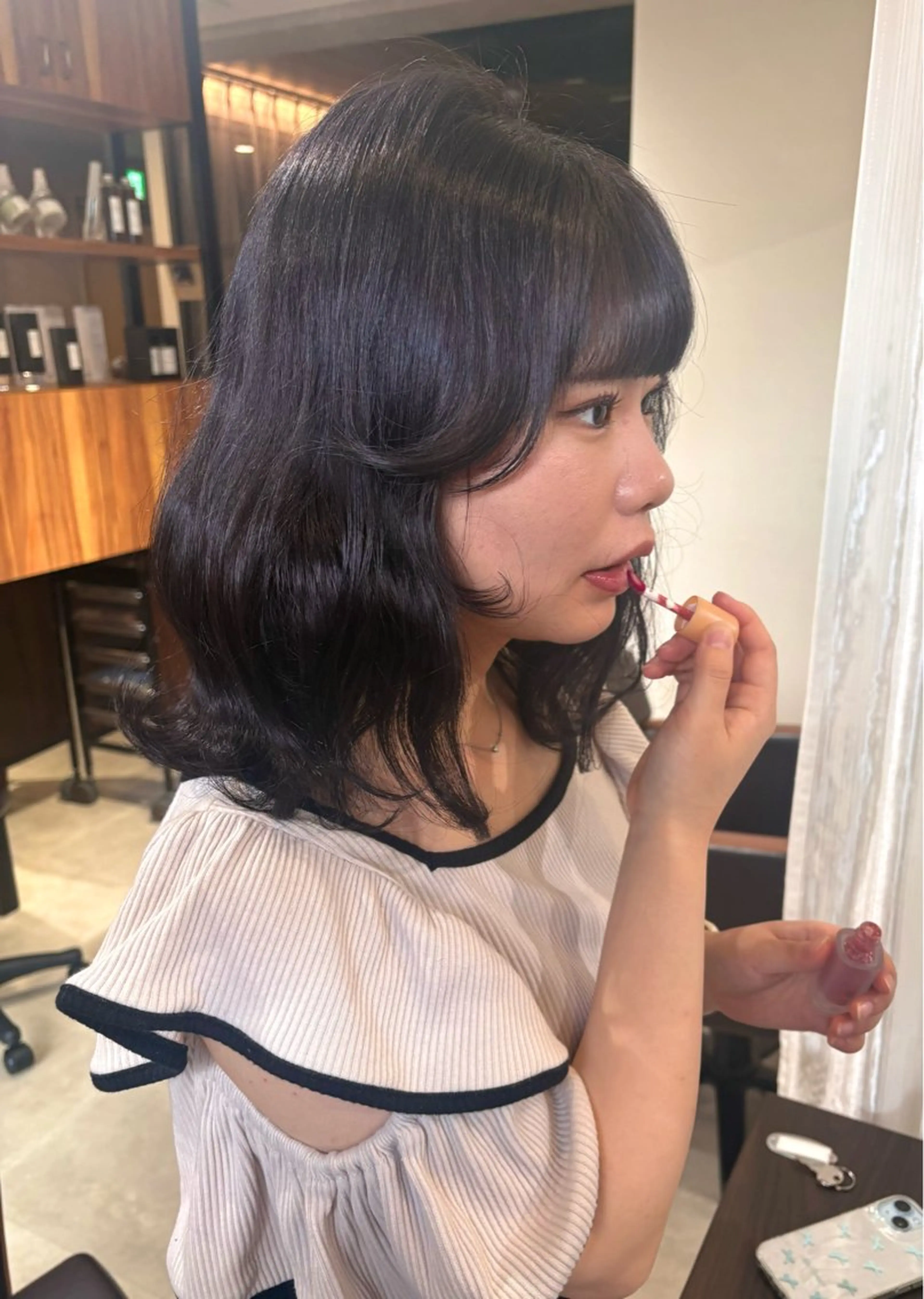 ミディアム カット ヘアカラー レイヤーカット/韓国 /艶髪/ダブルカラーのヘアスタイル