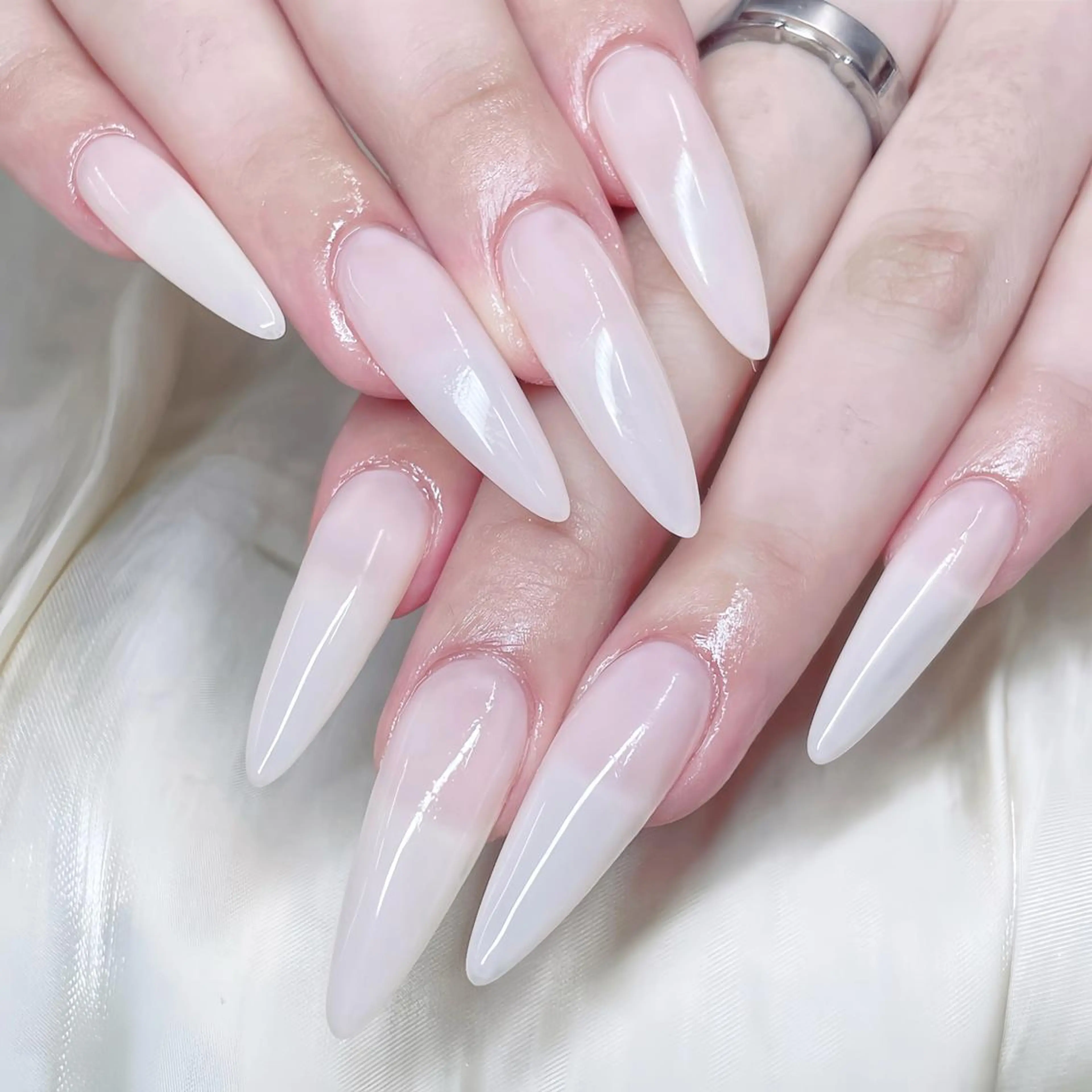 ネイル queens nailsalonのネイルデザイン
