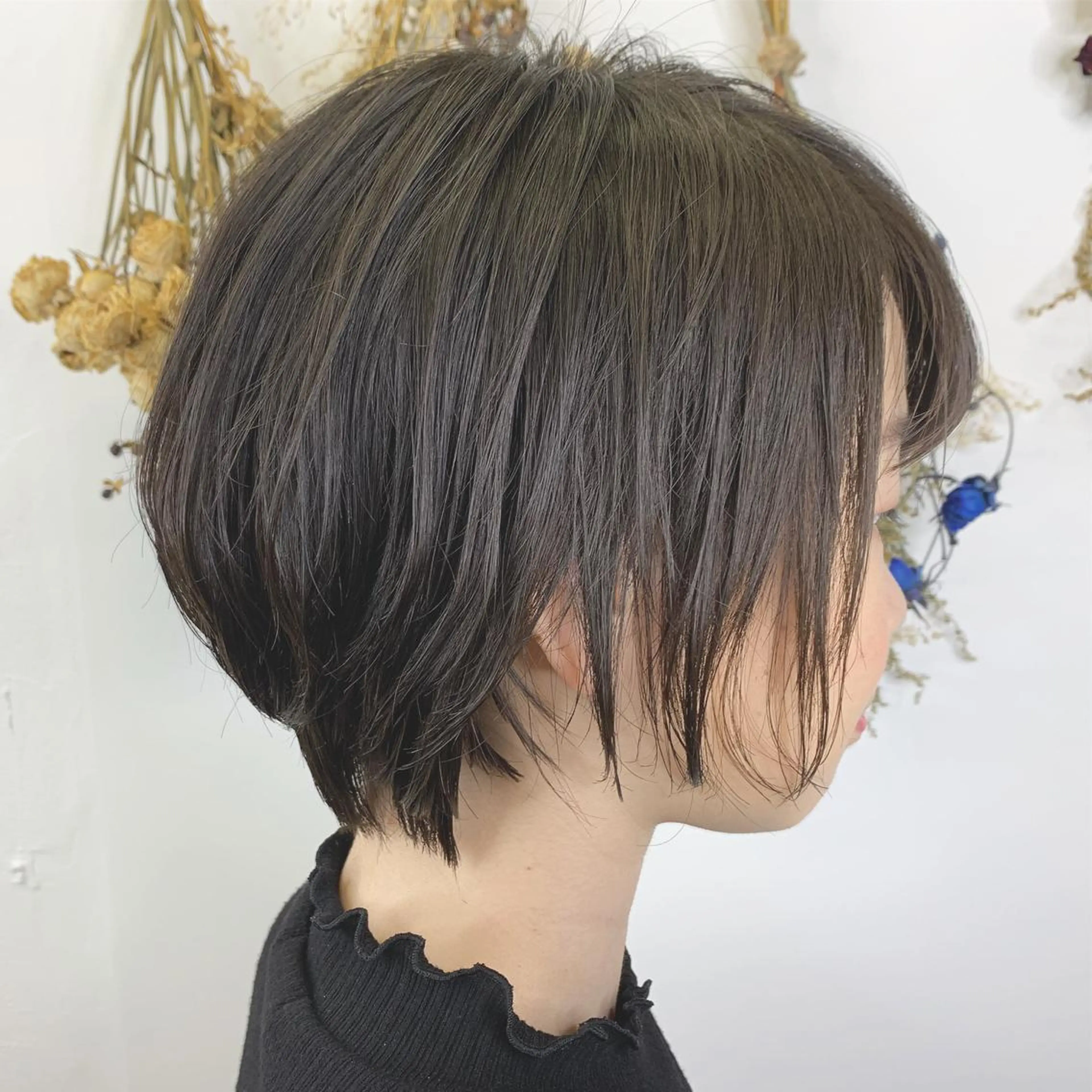 《ミニモ学割U-24期間限定価格》学生さんがお得 ✨フルカラー+カット+3stepトリートメント コテ仕上げOKの写真