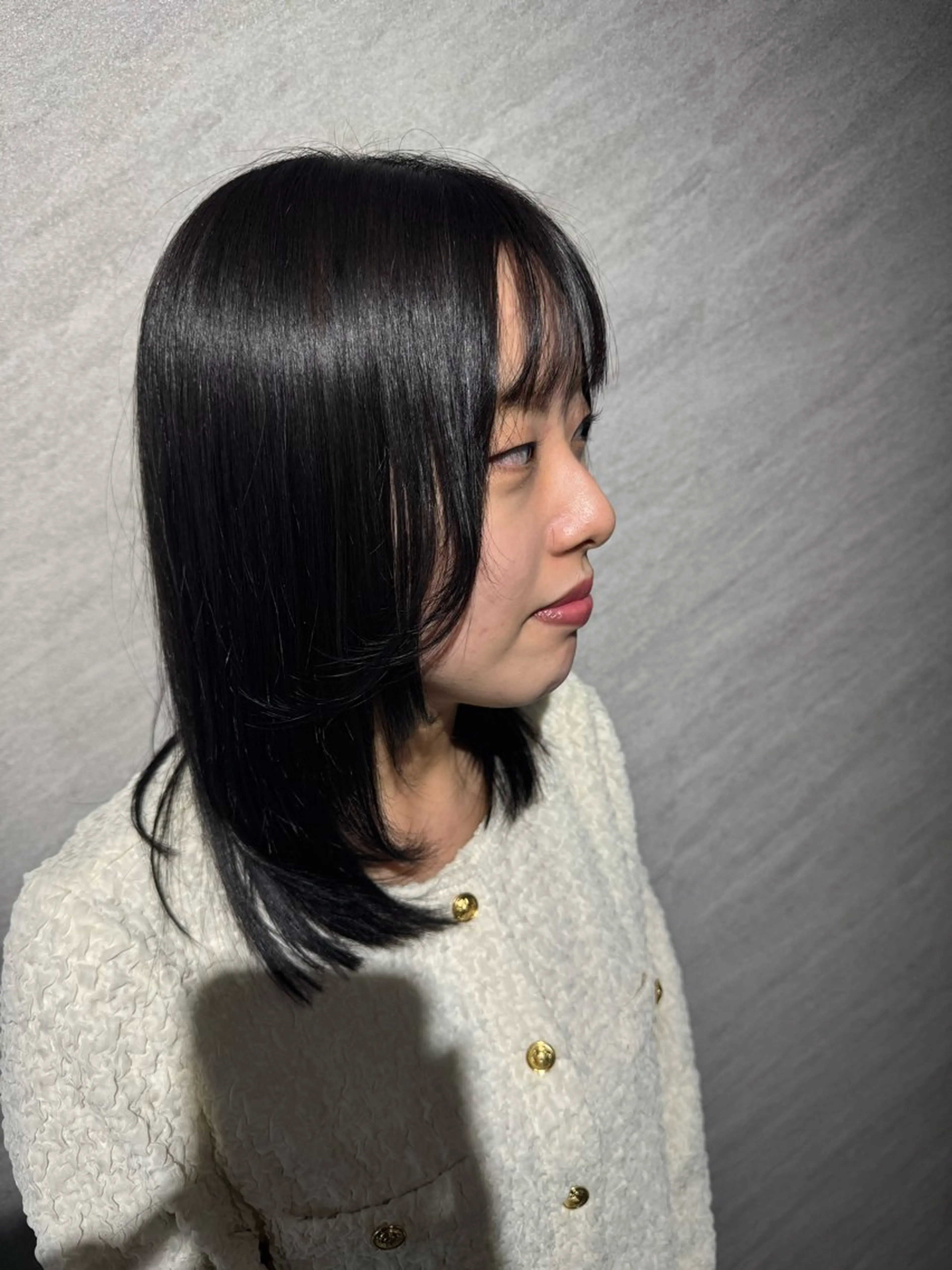 ミディアム カット ヘアカラー トリートメント ANBEL所属・西宮市で髪質改善 縮毛矯正特化のヘアスタイル