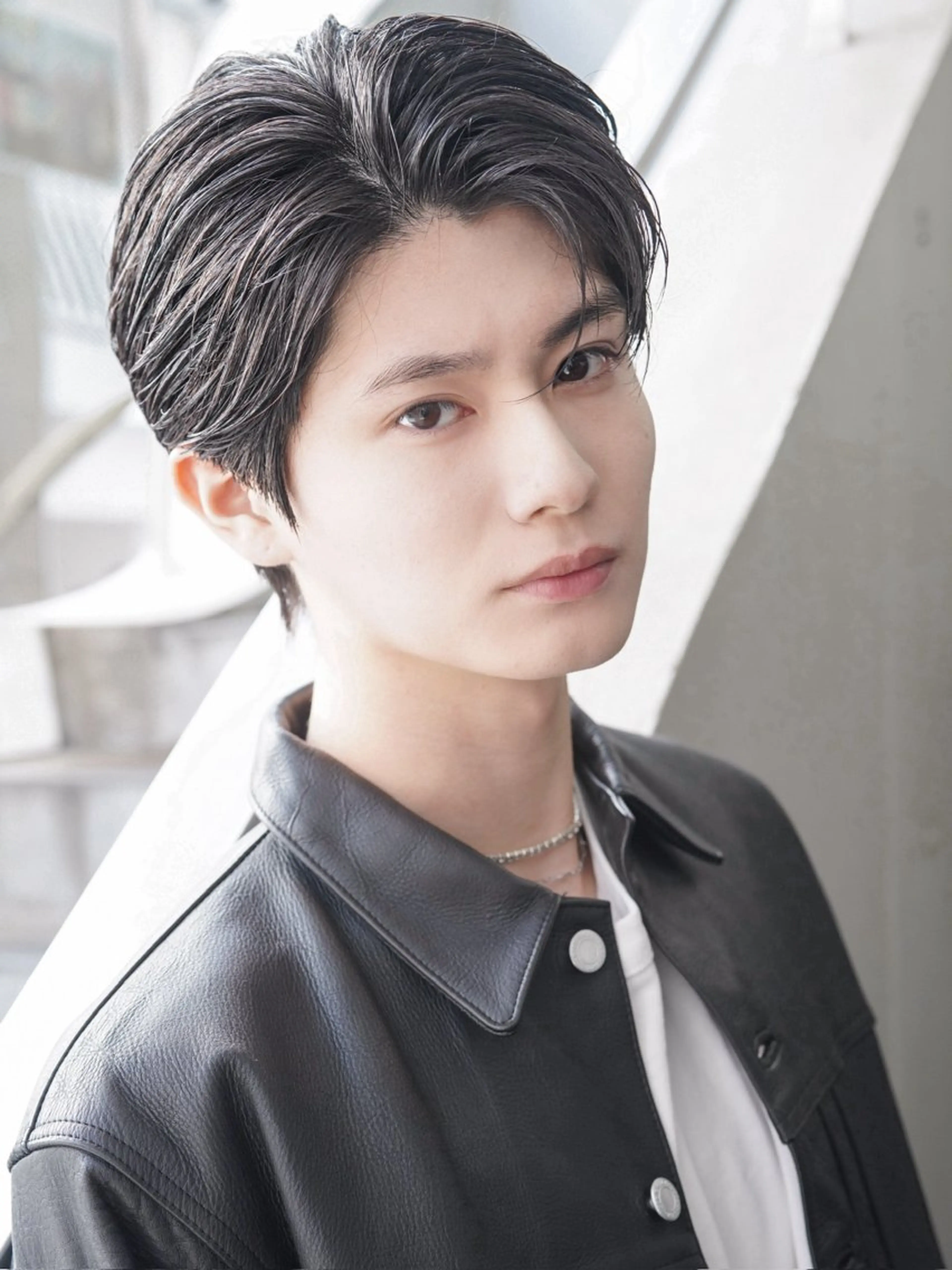 ショート パーマ ＋〜ing所属・宮城 一盛のヘアスタイル