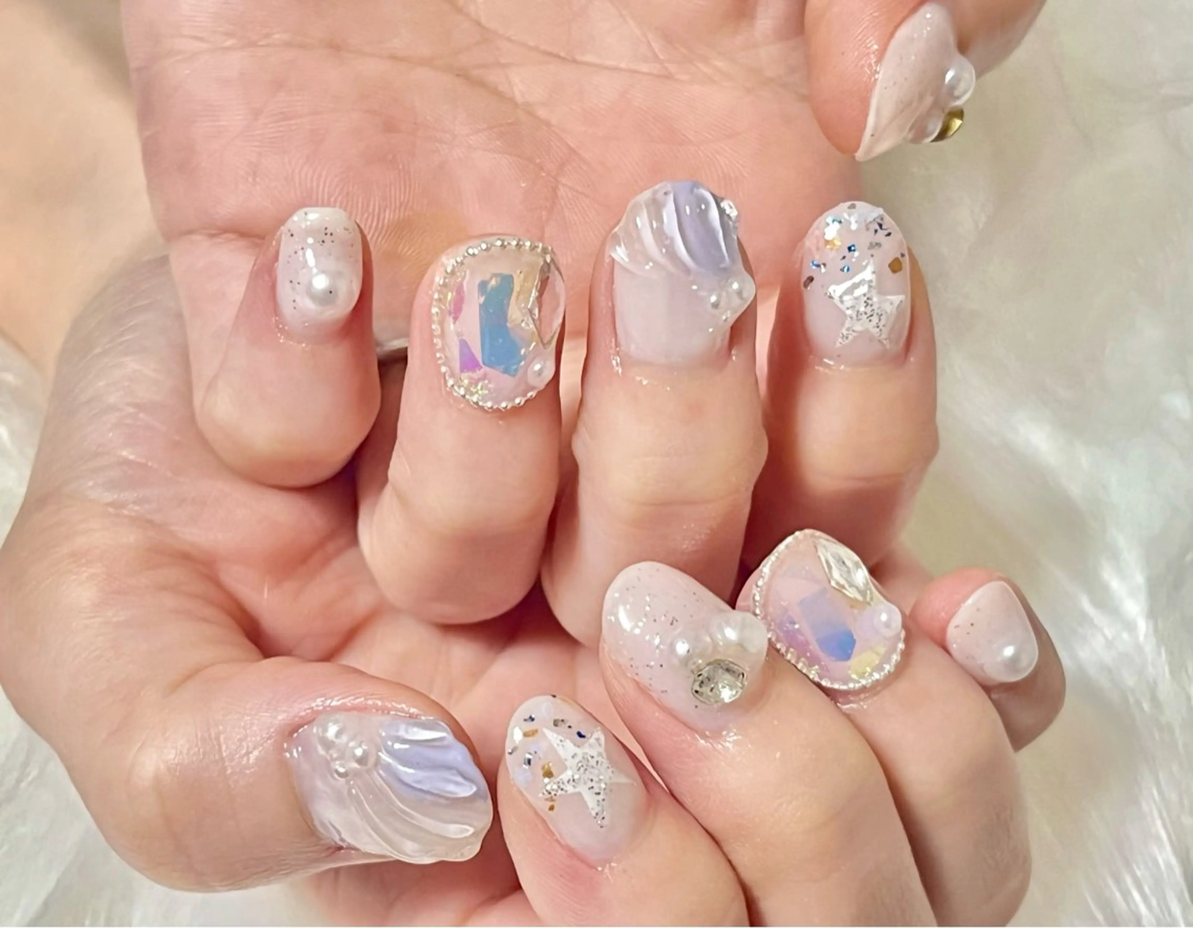 ネイル hohomi .のネイルデザイン