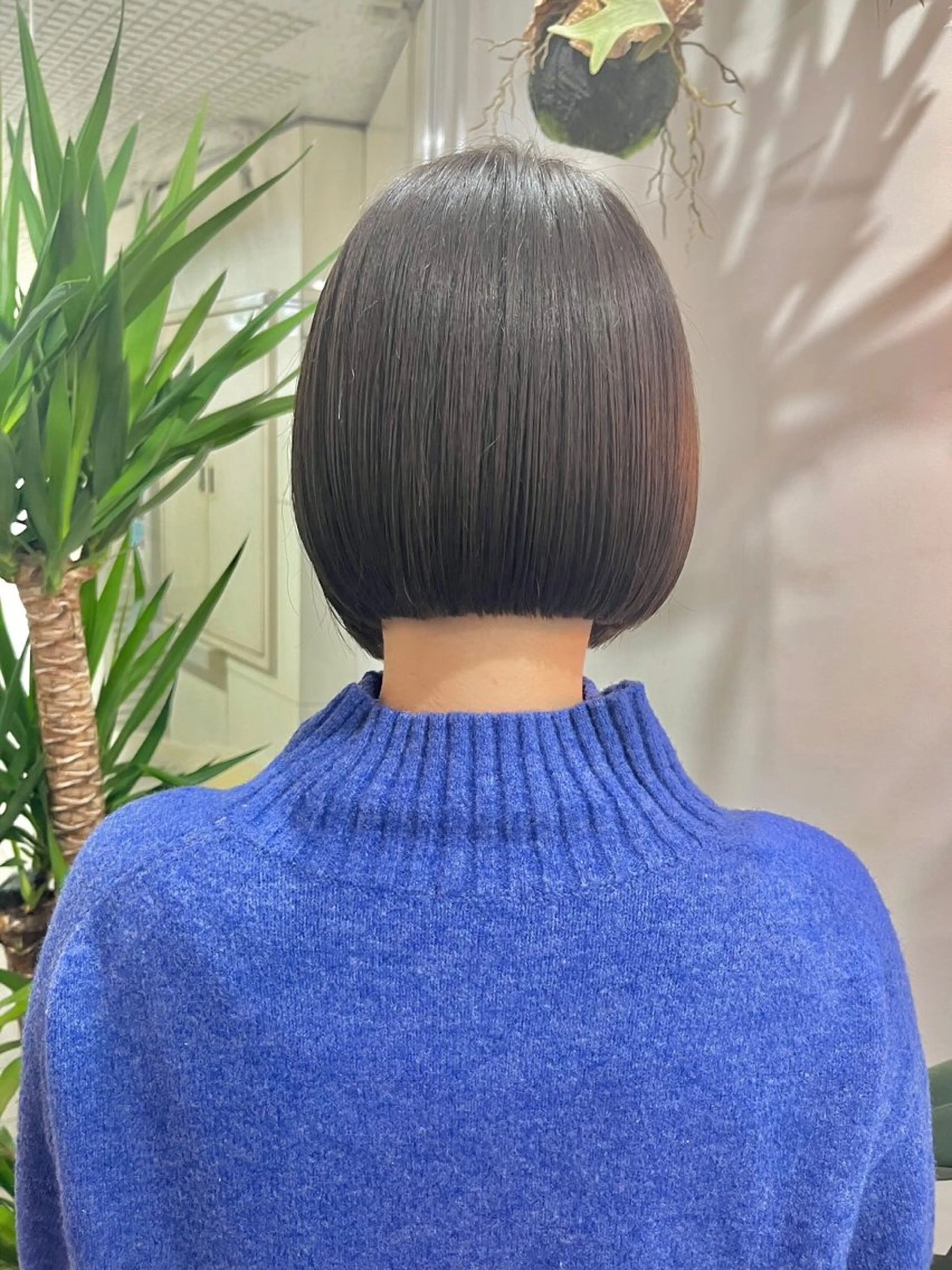 ショート 髪質改善 カット ヘアカラー トリートメント hoNua. 栄/透明感カラーのヘアスタイル