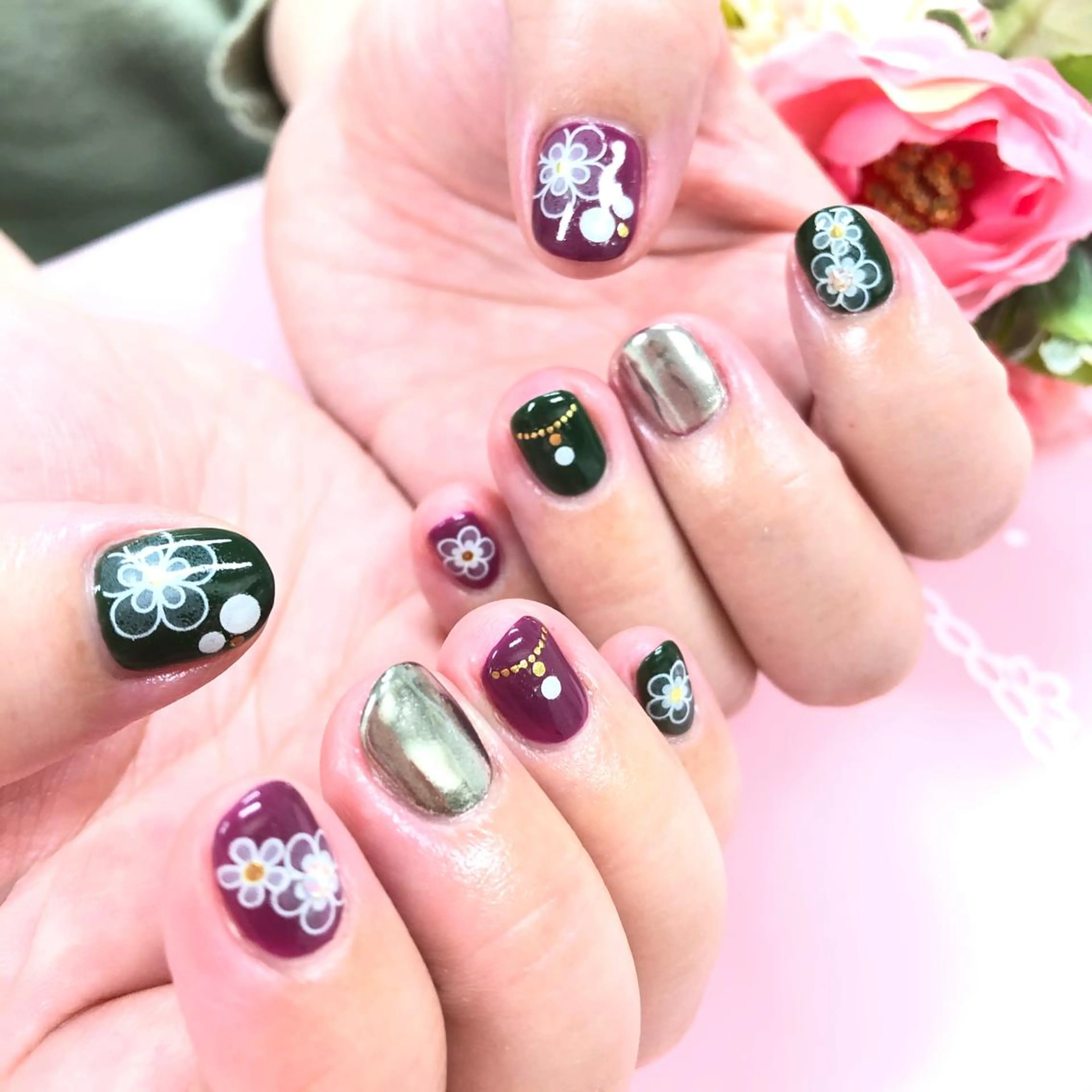 ネイル ユリシスネイル 担当近藤のネイルデザイン