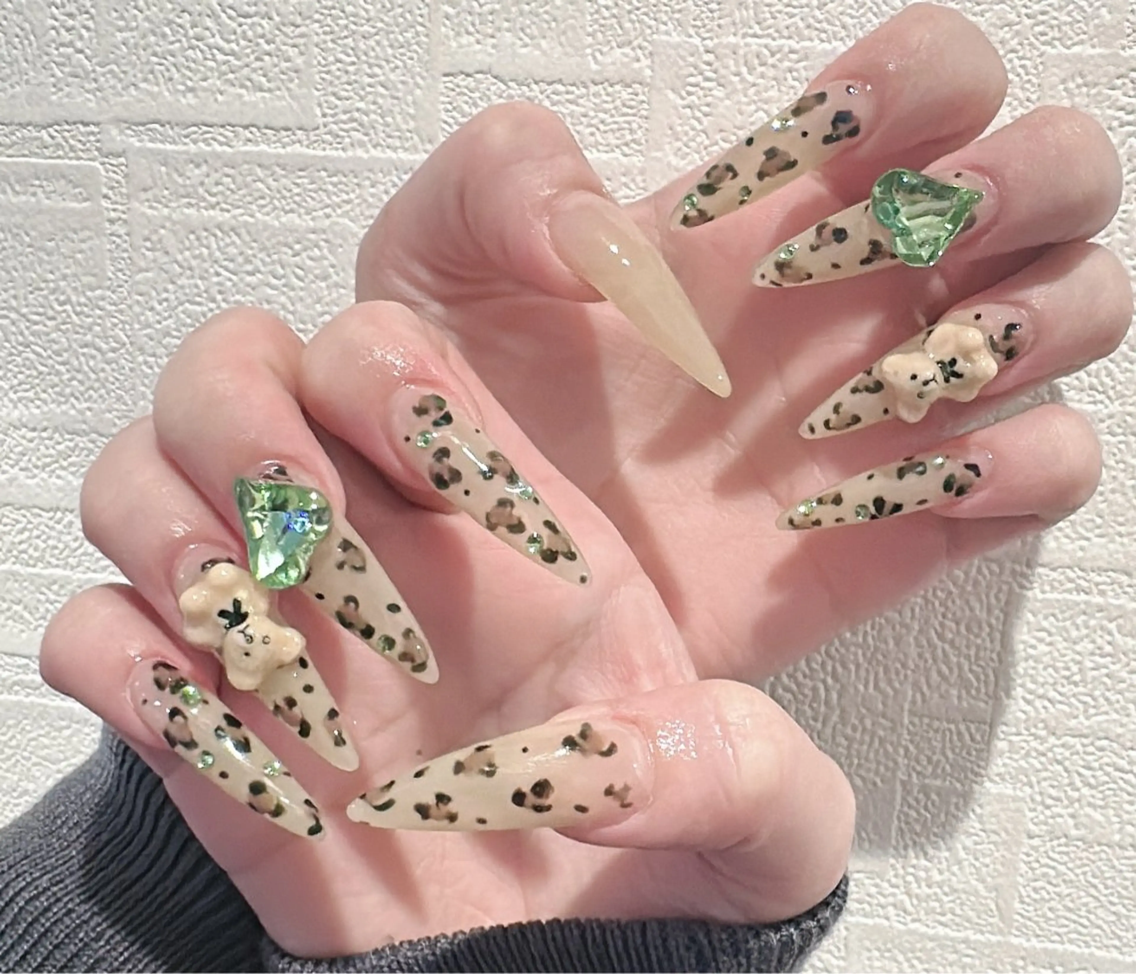 ネイル ハンドネイル ゆりか スカルプ専門店のネイルデザイン