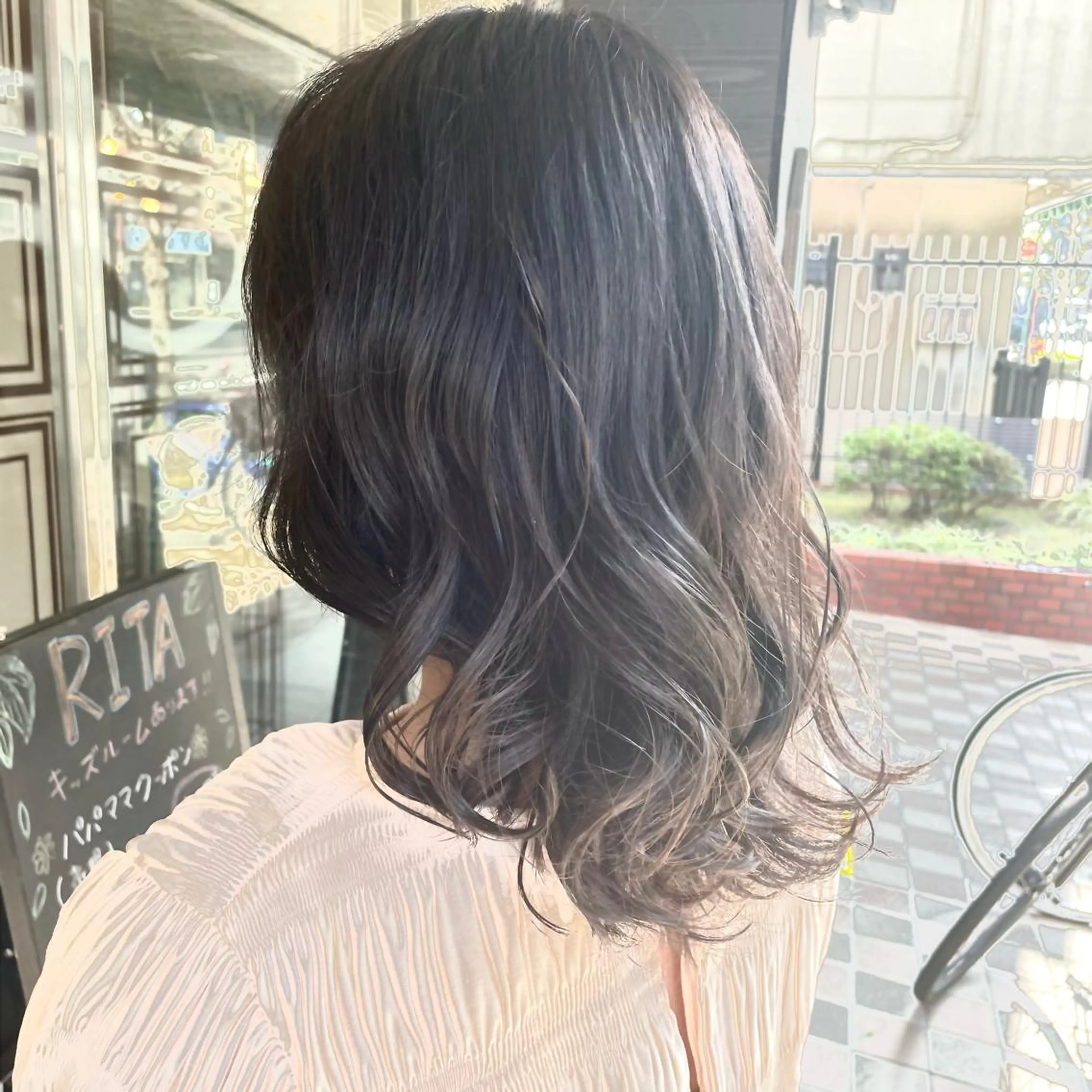 ミディアム ふるはし みなのヘアスタイル