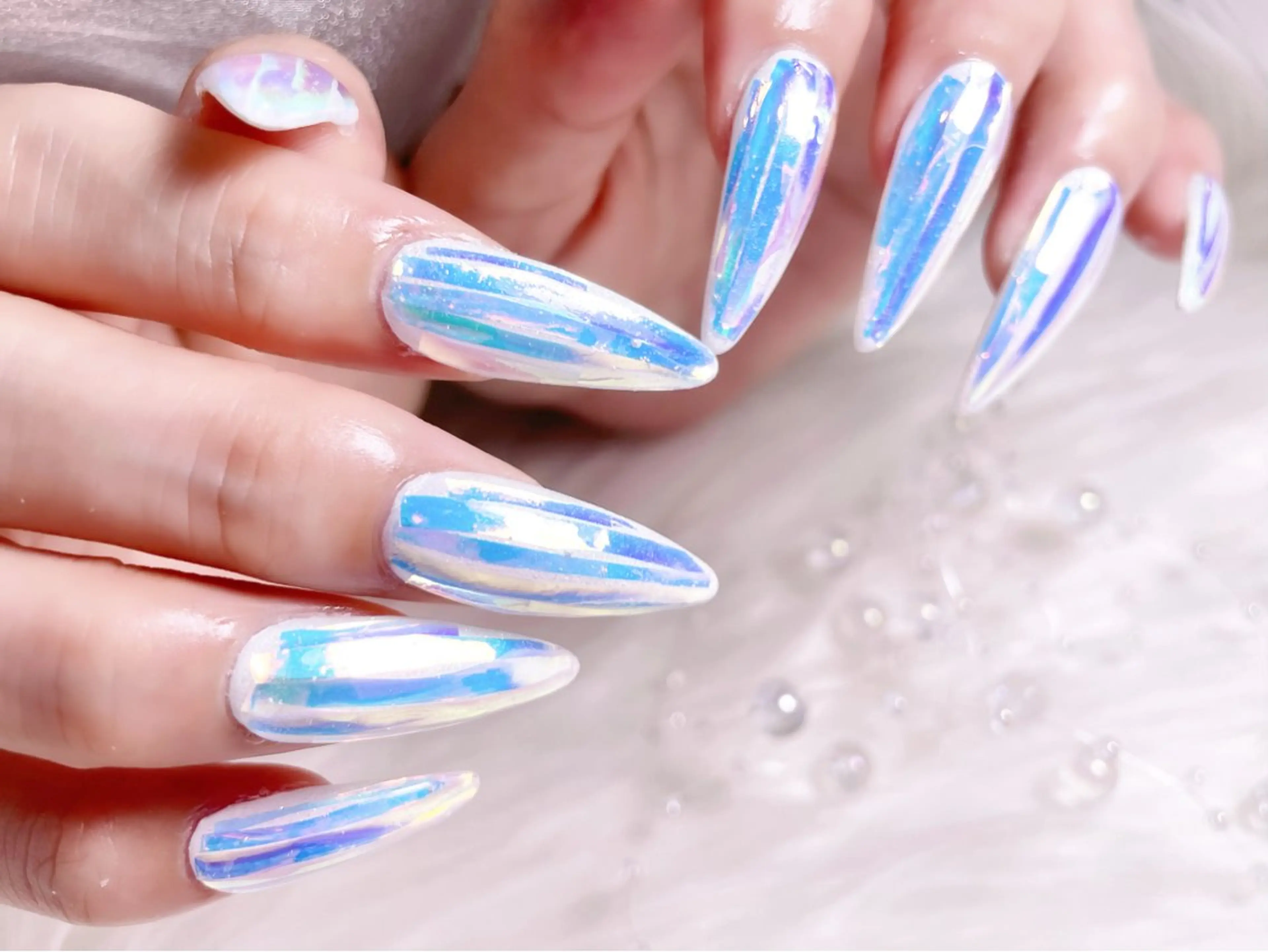 ネイル オーロラネイル ジェルネイル ロングネイル パラジェル ワンホンネイル ハンドネイル ゆりか ジョアアンジェ福島のネイルデザイン