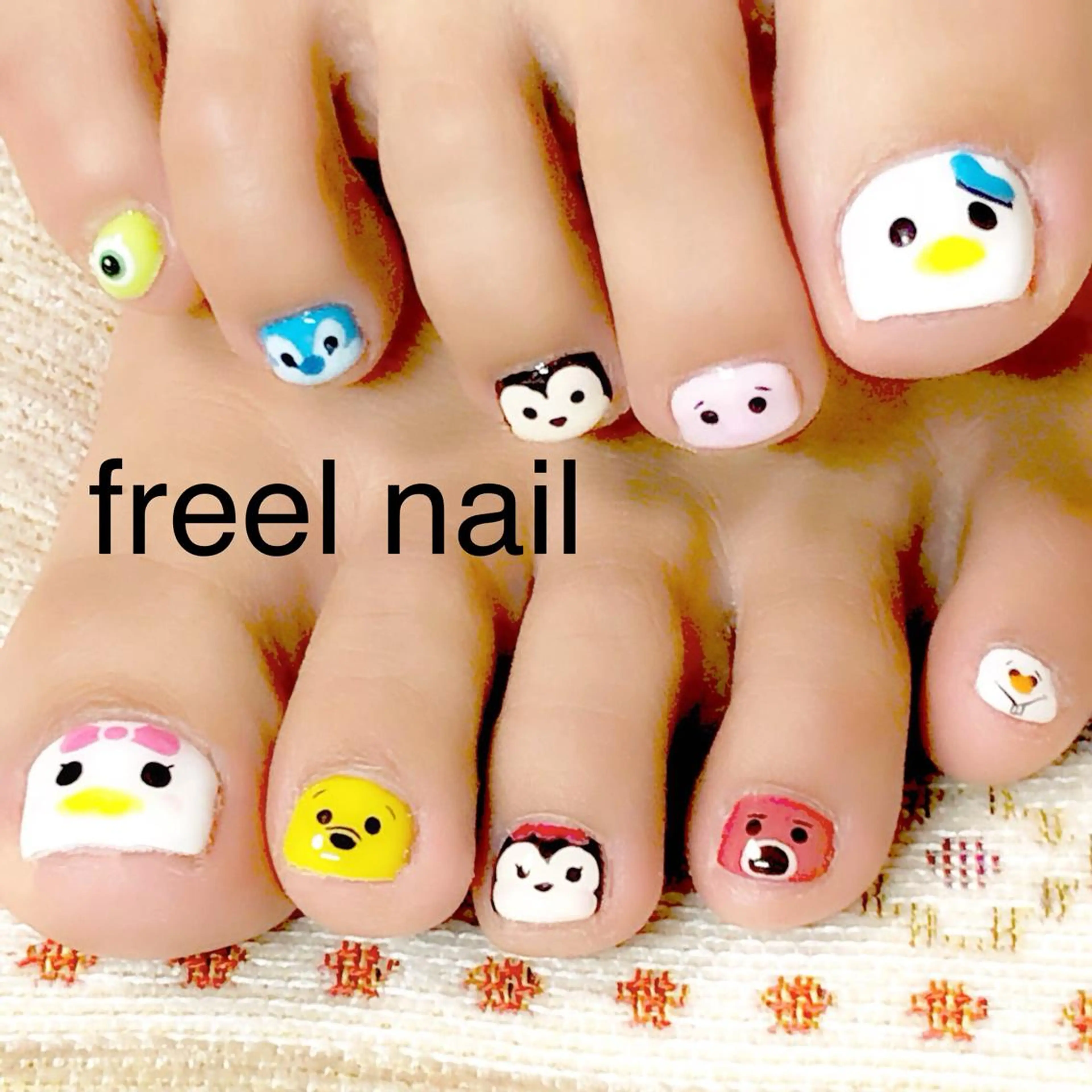 ネイル フットネイル freel Beautyのネイルデザイン