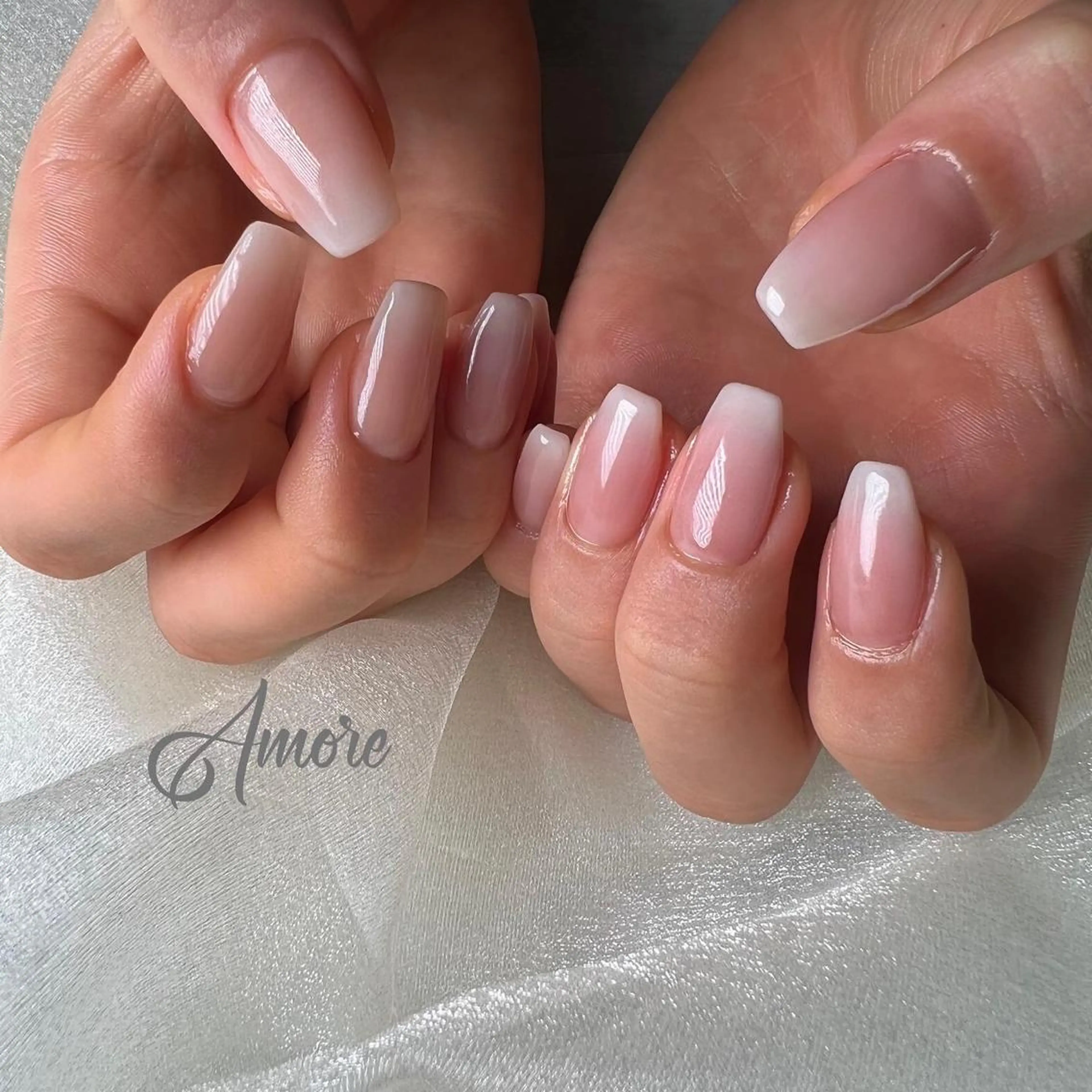 ネイル ジェルネイル 氷ネイル・うるうるネイル マグネットネイル ミラーネイル ニュアンスネイル You kyehwaのネイルデザイン