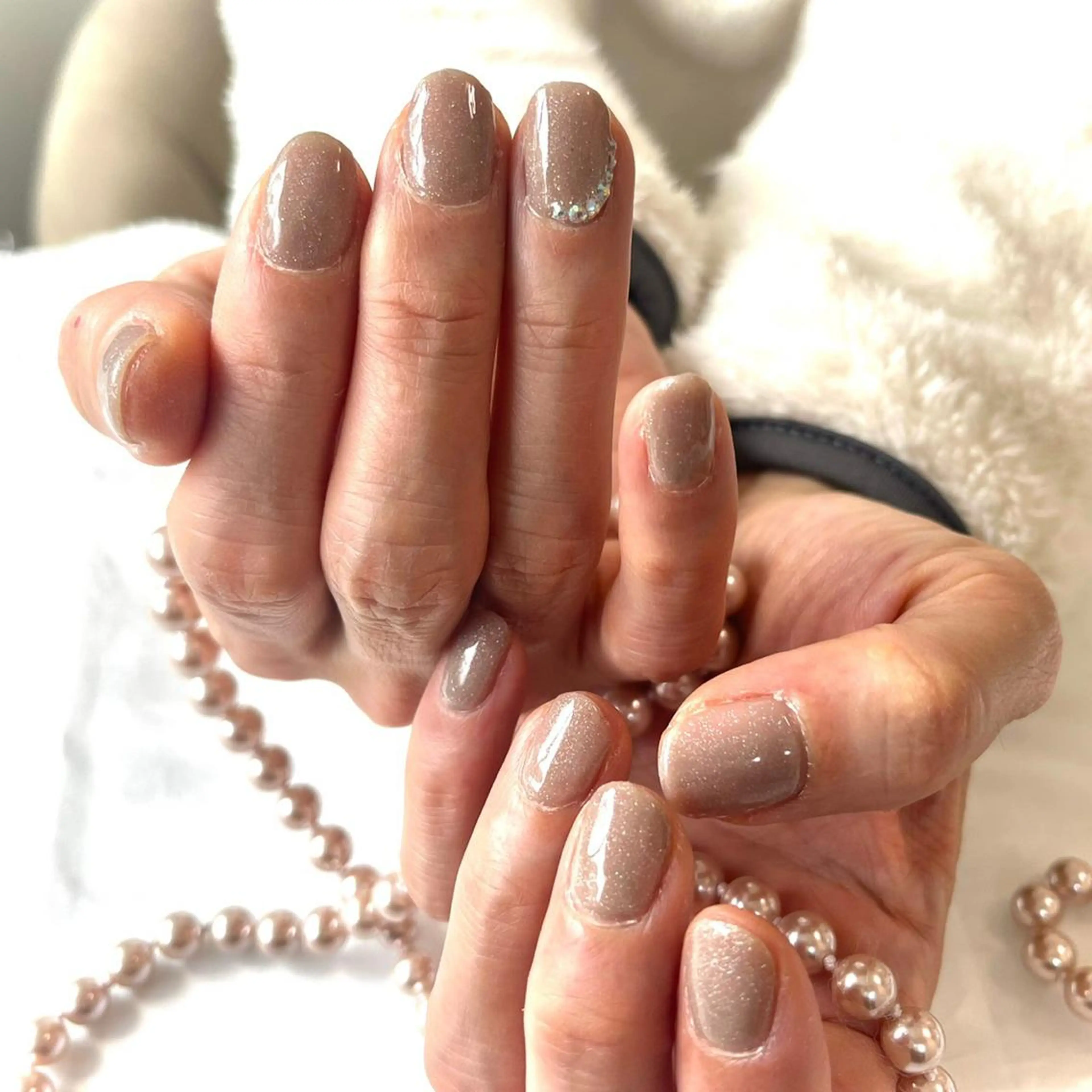 ネイル ブラウン キラキラネイル 韓国ネイル ラメ(グリッター) ストーンネイル ハンドネイル 韓国ネイルサロン Miuのネイルデザイン