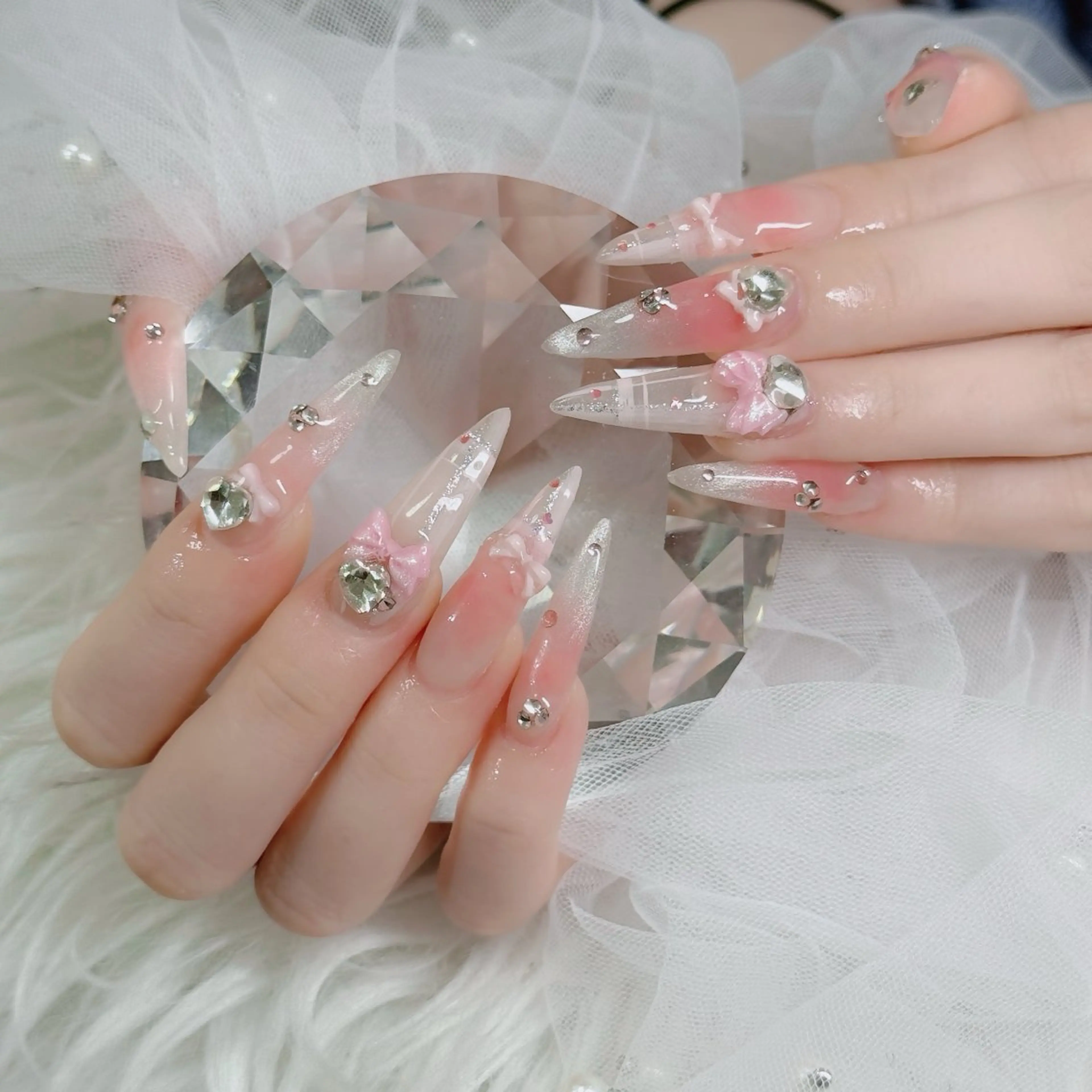ネイル フットネイル フレンチネイル グラデーション 韓国ネイル ロングネイル ハンドネイル Hani Nail Salonのネイルデザイン