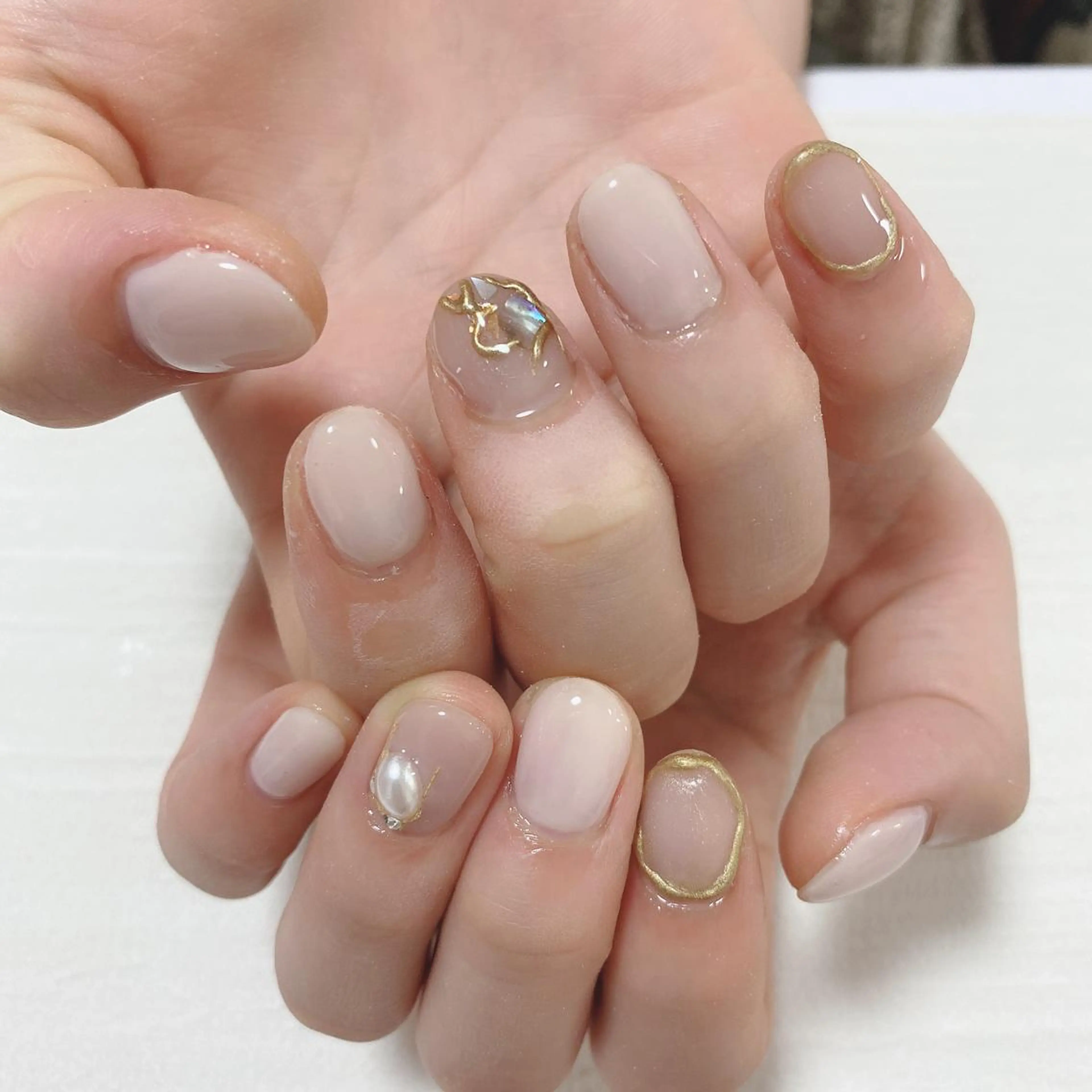 ネイル レ ティリンのネイルデザイン