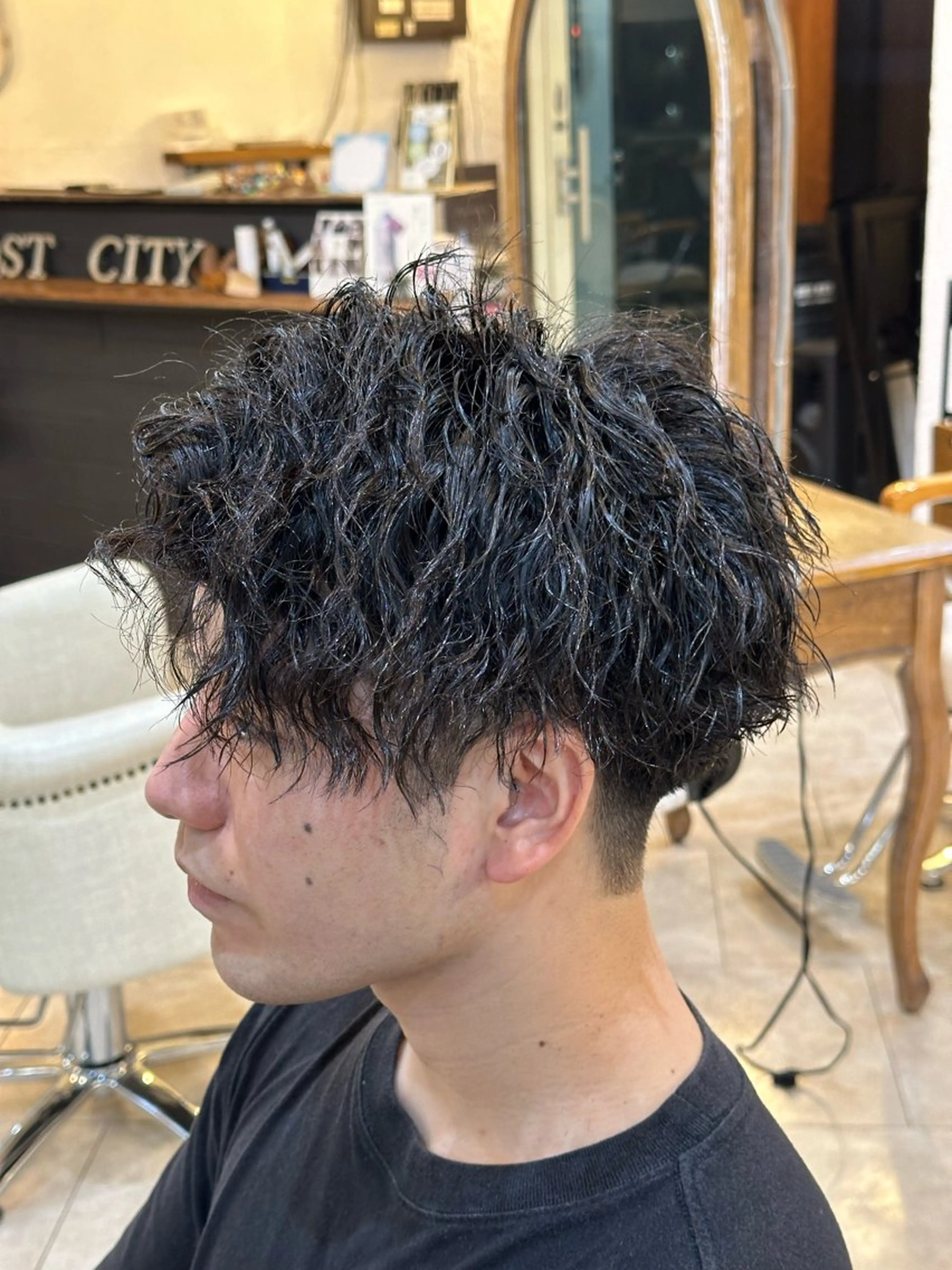 ショート パーマ メンズ スパイキー/ ピンパーマ/緑川雄也のヘアスタイル