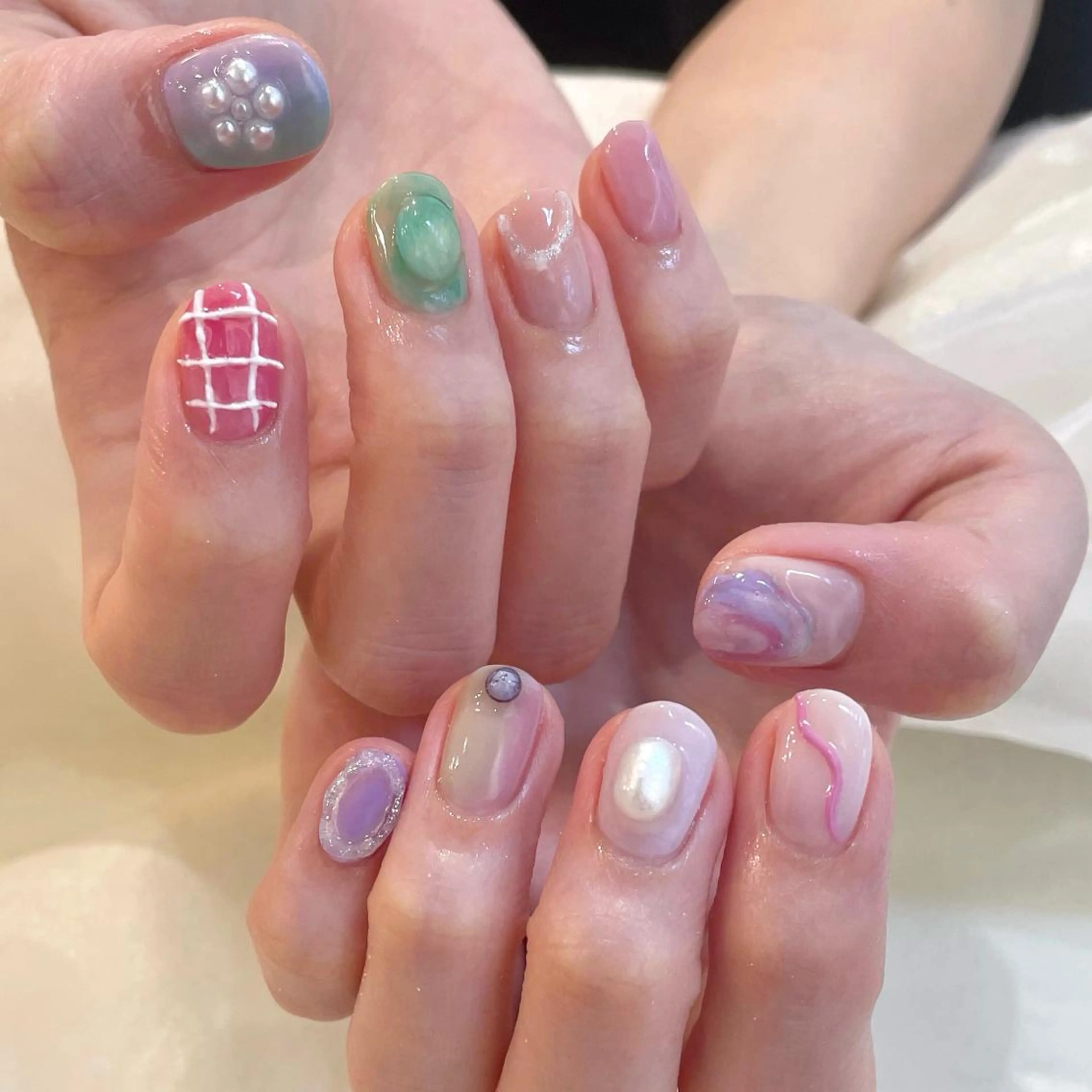 ネイル ハンドネイル 新井 ひなののネイルデザイン