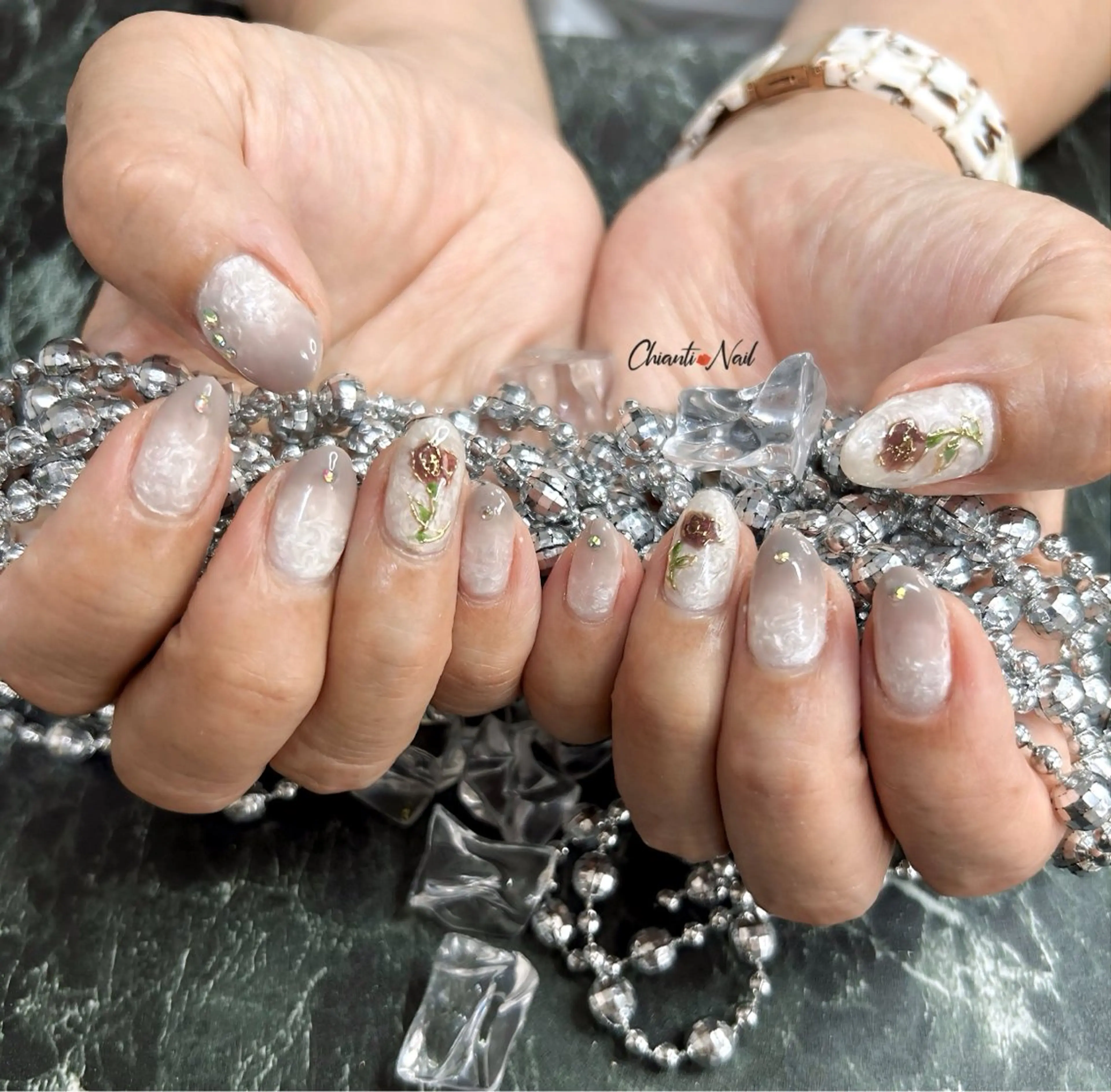 ネイル アートネイル ミラーネイル Chianti Nailのネイルデザイン