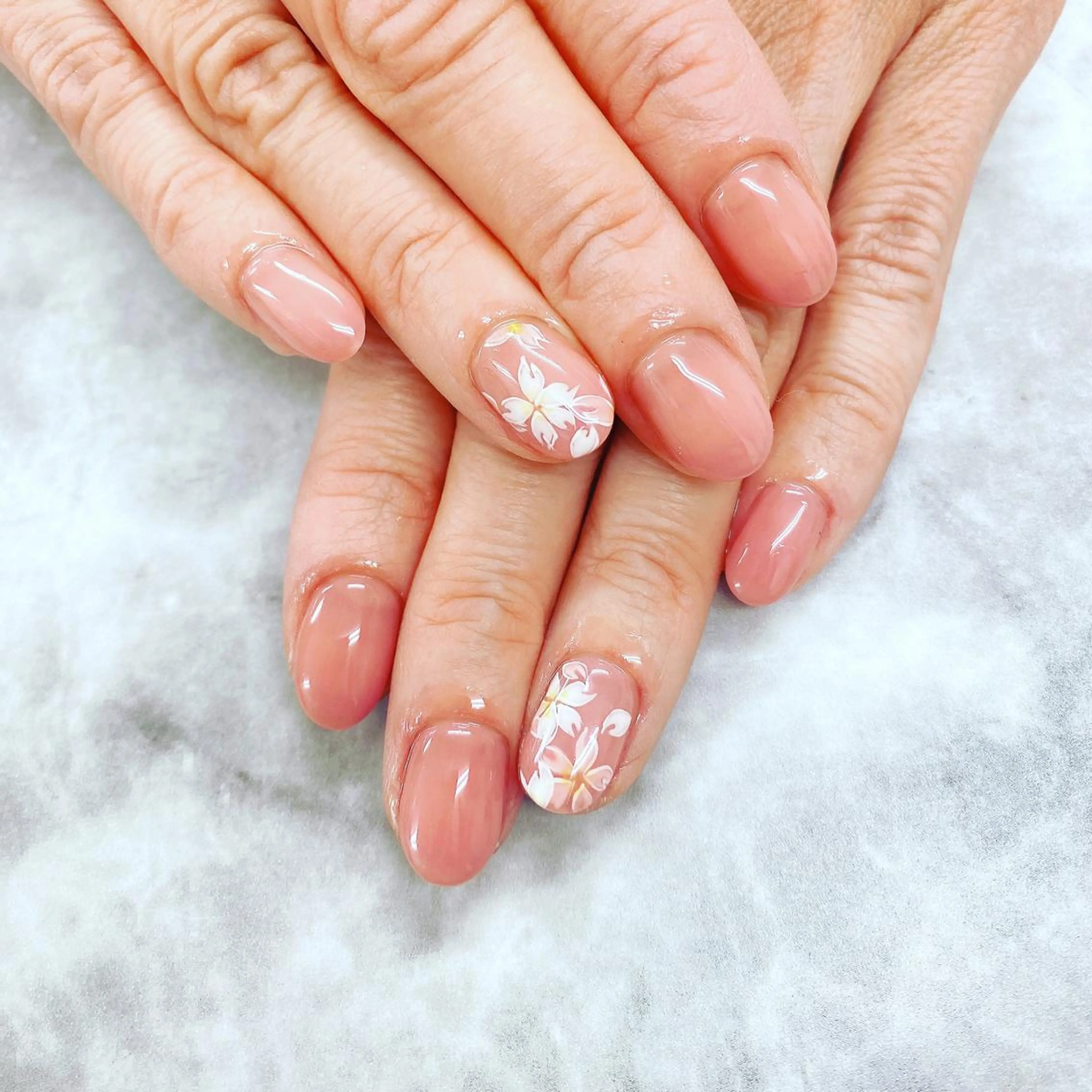 ネイル アートネイル 桜ネイル N._._.claw[エヌクロー]所属・N._._. clawのネイルデザイン